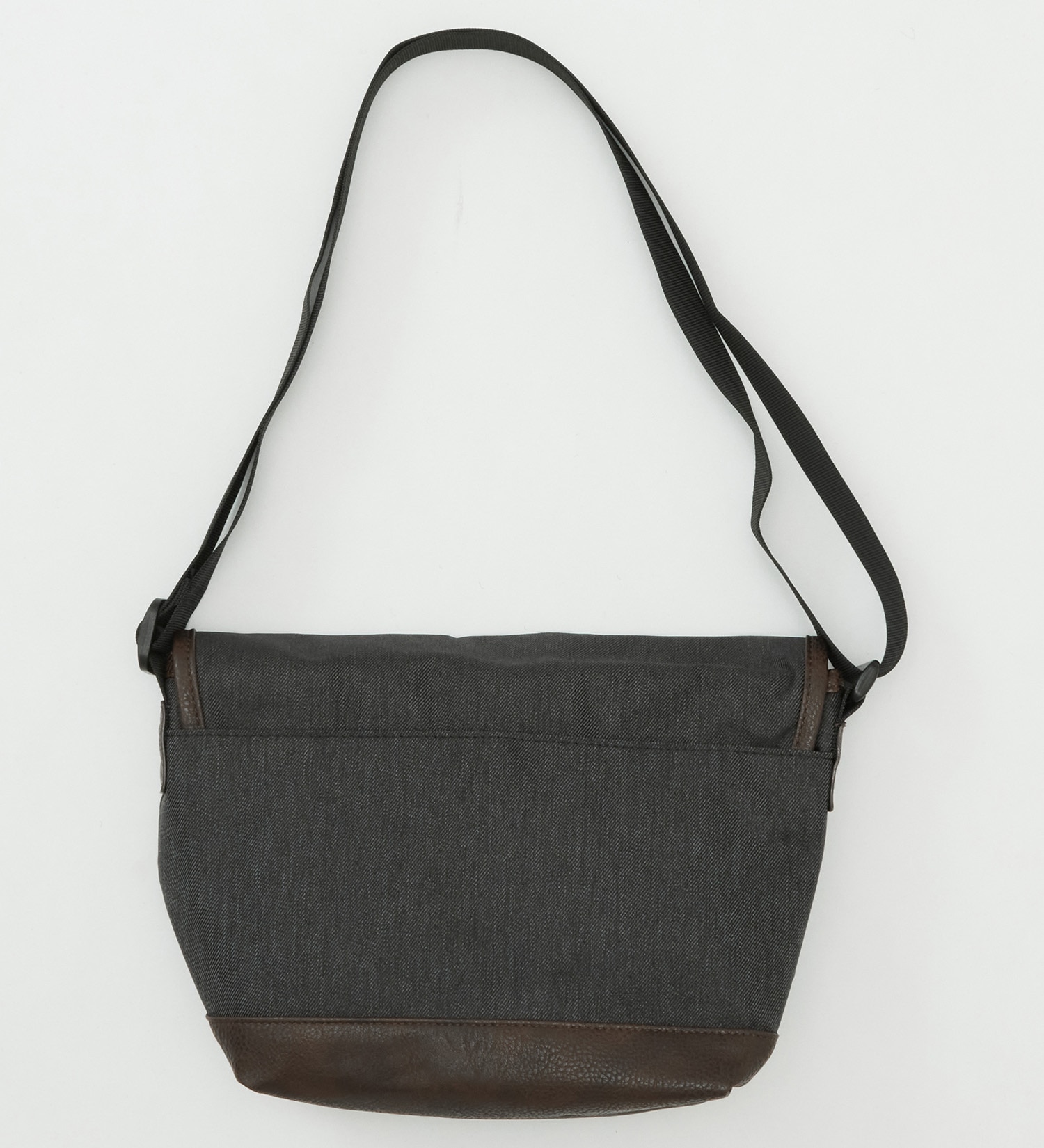 EDWIN(エドウイン)のフラップ ショルダーバッグ 0411518|バッグ/ショルダーバッグ/メンズ|グレー