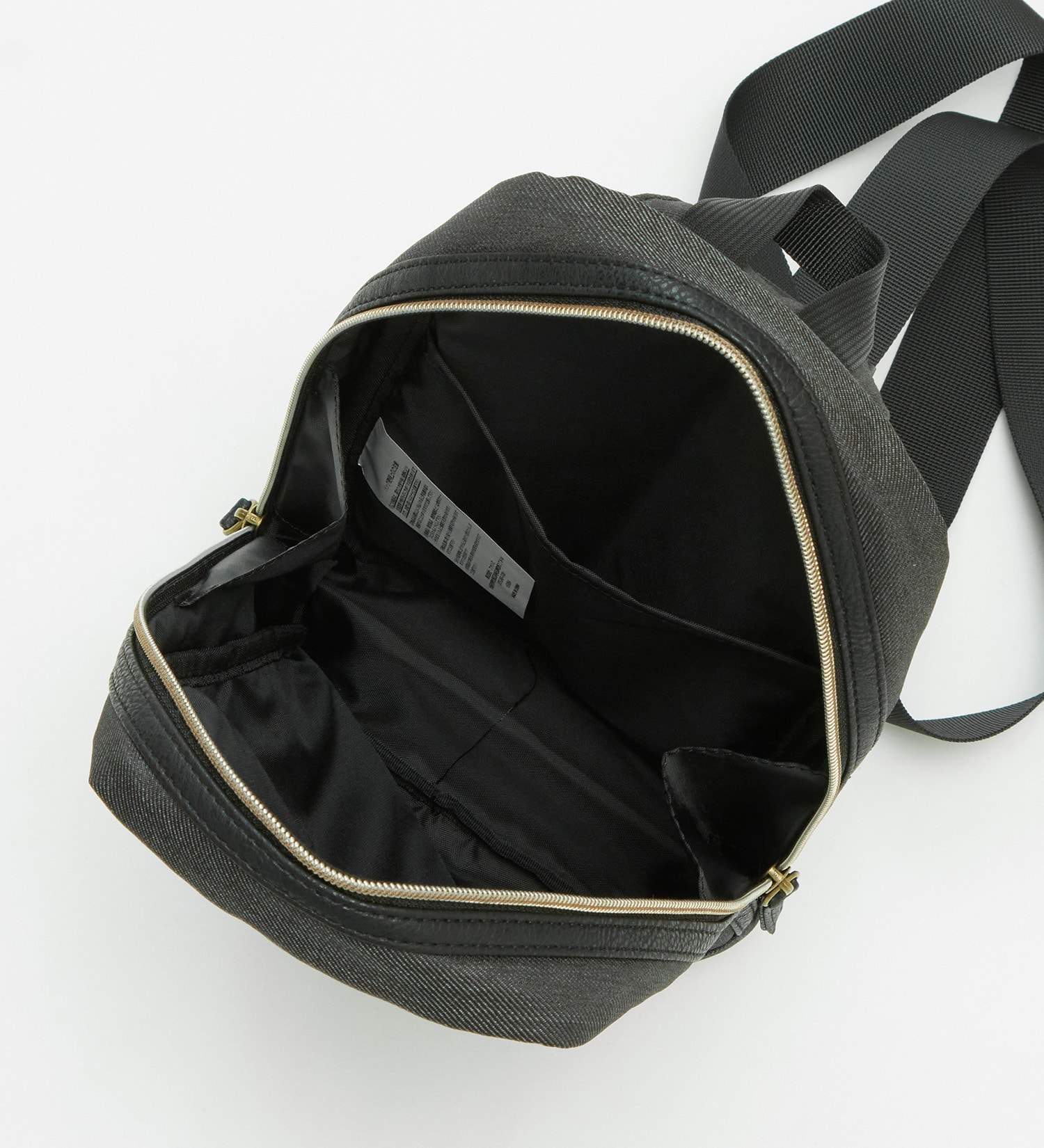 EDWIN(エドウイン)のボディバッグ 0411519|バッグ/ボディバッグ/ウェストポーチ/メンズ|ブラック