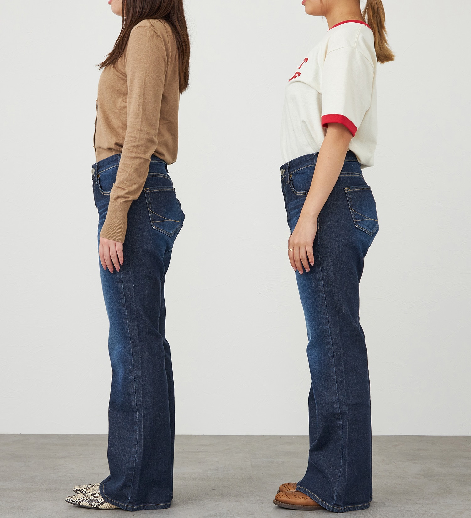 SOMETHING(サムシング)の【予約】SOMETHING×なつぽい コラボジーンズ POI FLARE|パンツ/デニム/ジーンズパンツ/レディース|濃色ブルー