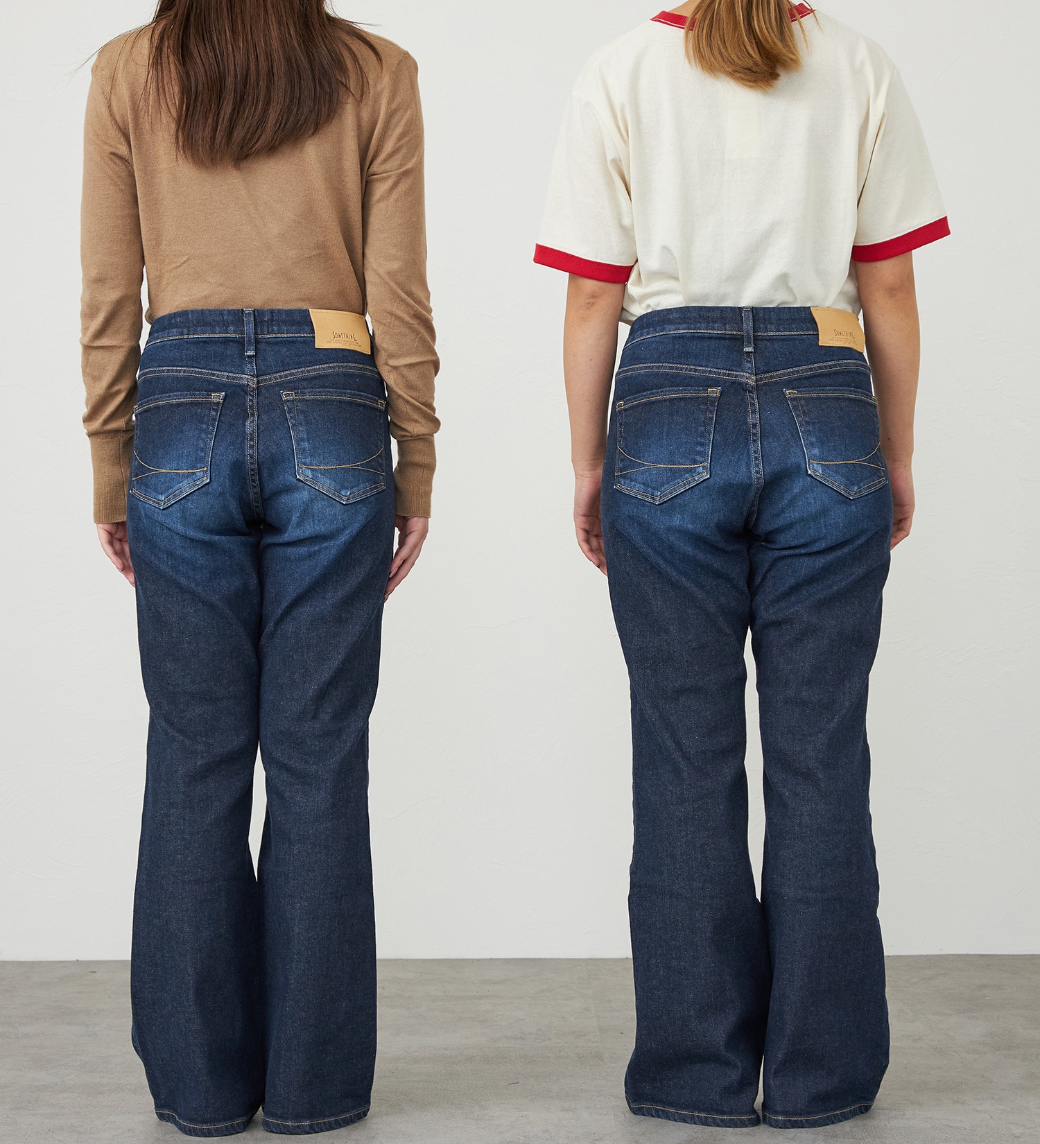 SOMETHING(サムシング)の【予約】SOMETHING×なつぽい コラボジーンズ POI FLARE|パンツ/デニム/ジーンズパンツ/レディース|濃色ブルー