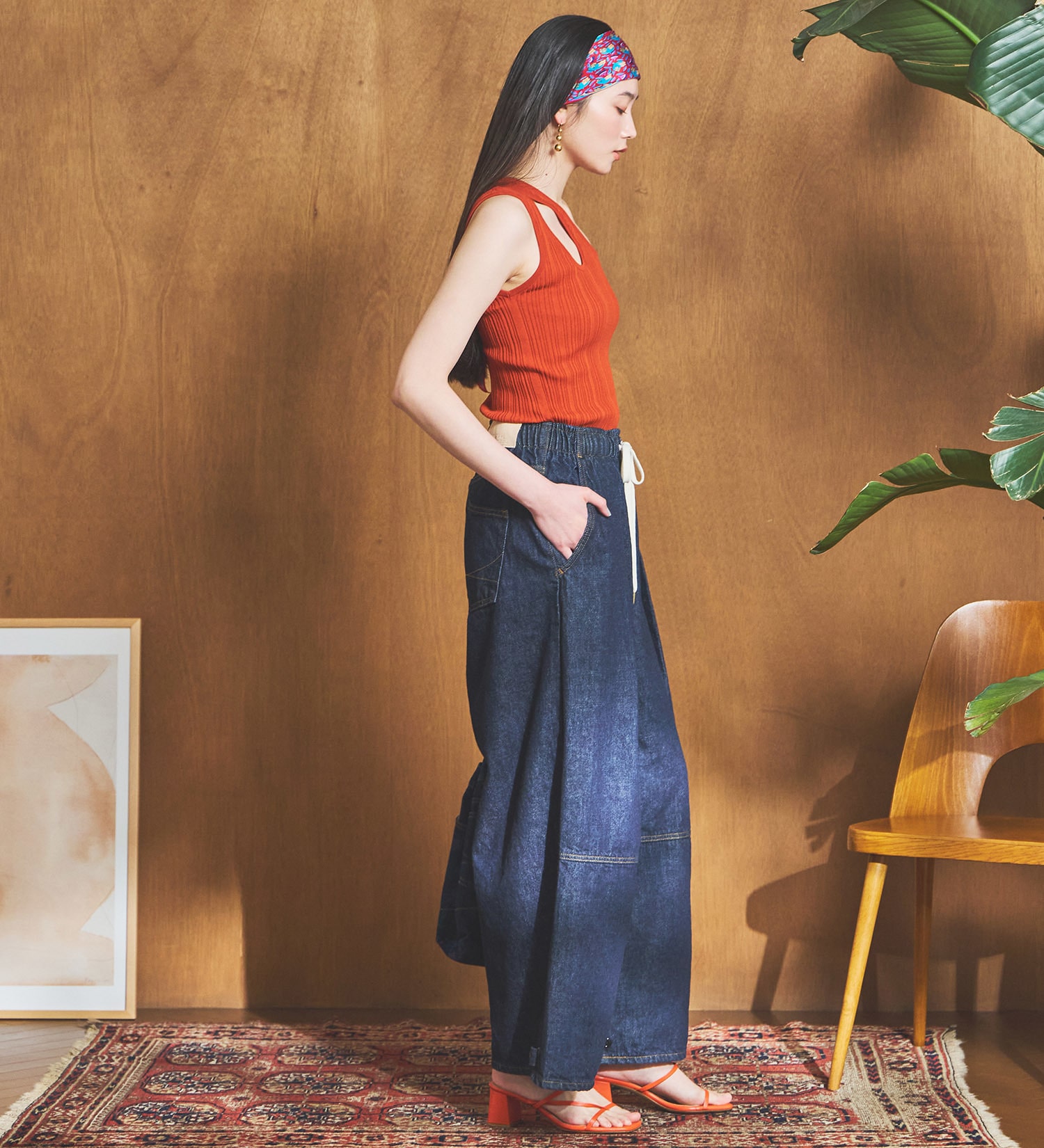 SOMETHING(サムシング)のatelier SOMETHING　DRAWSTRING BALLOON WIDE/ウエストゴムバルーンワイドパンツ|パンツ/デニム/ジーンズパンツ/レディース|インディゴブルー