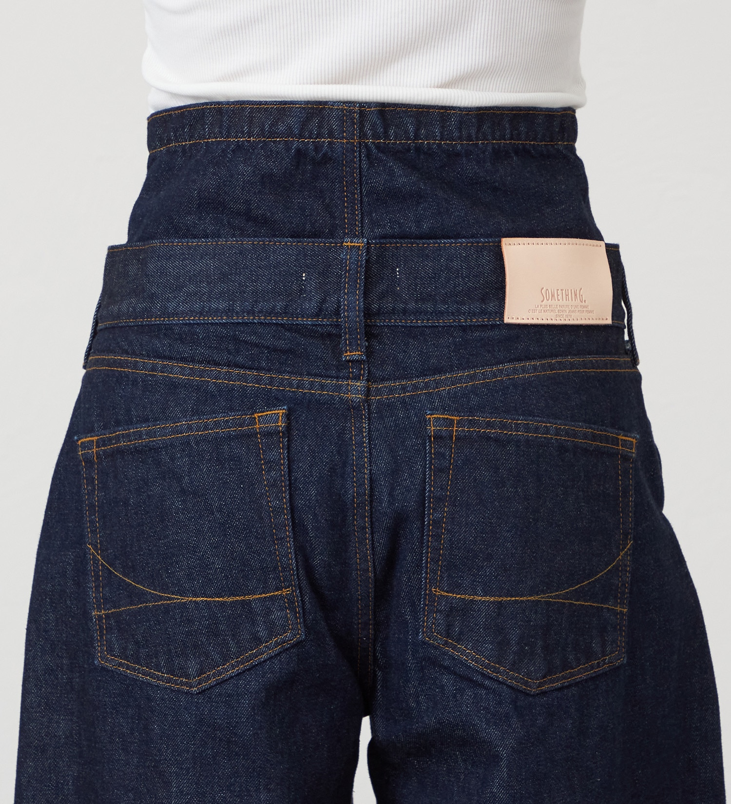 SOMETHING(サムシング)のatelier SOMETHING　DOUBLE BELT WIDE PANTS/ダブルベルトワイドパンツ|パンツ/デニム/ジーンズパンツ/レディース|インディゴブルー