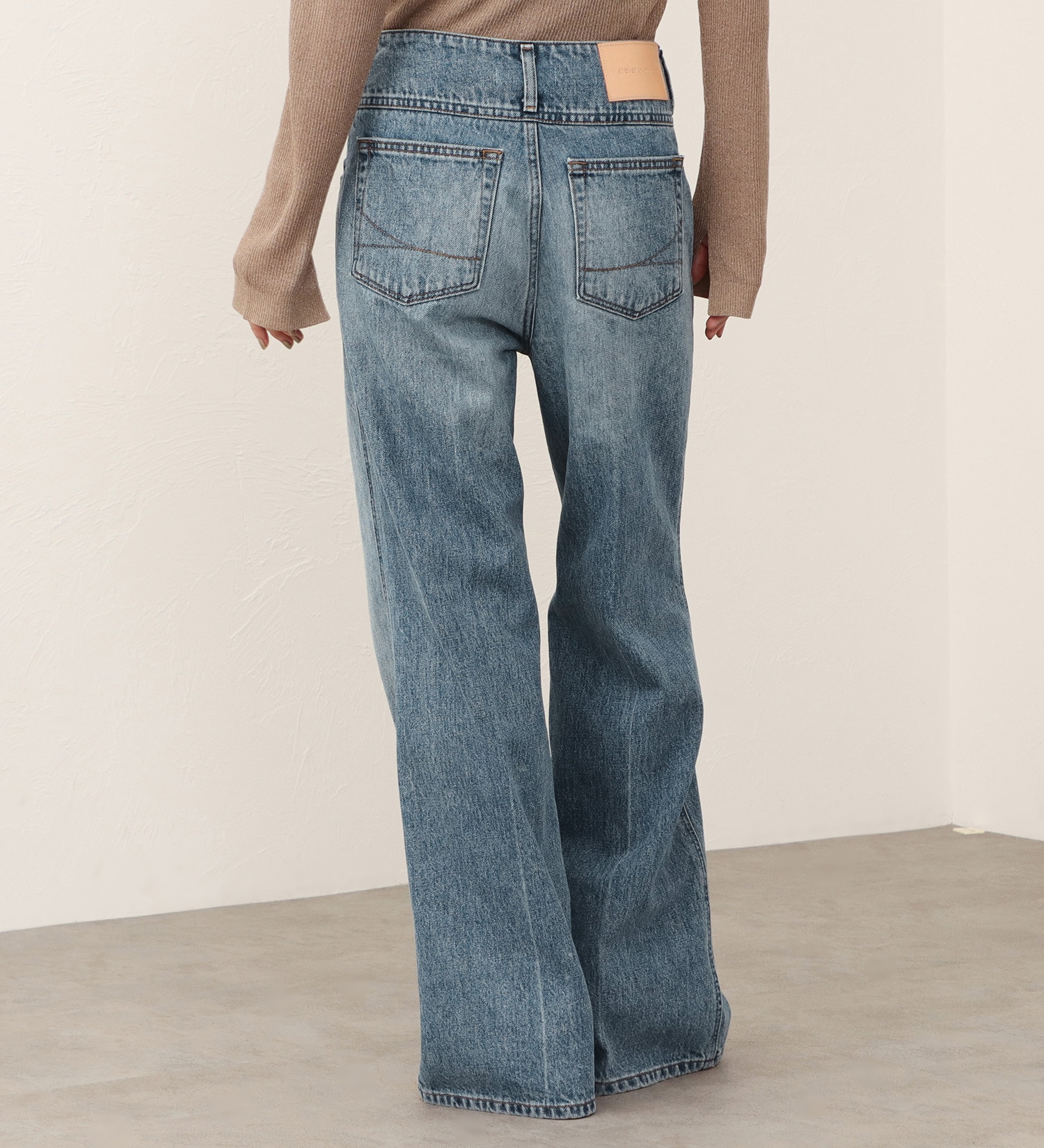 SOMETHING(サムシング)の【予約】atelier SOMETHING CORSET FLARE/コルセットフレアデニム|パンツ/デニム/ジーンズパンツ/レディース|淡色ブルー