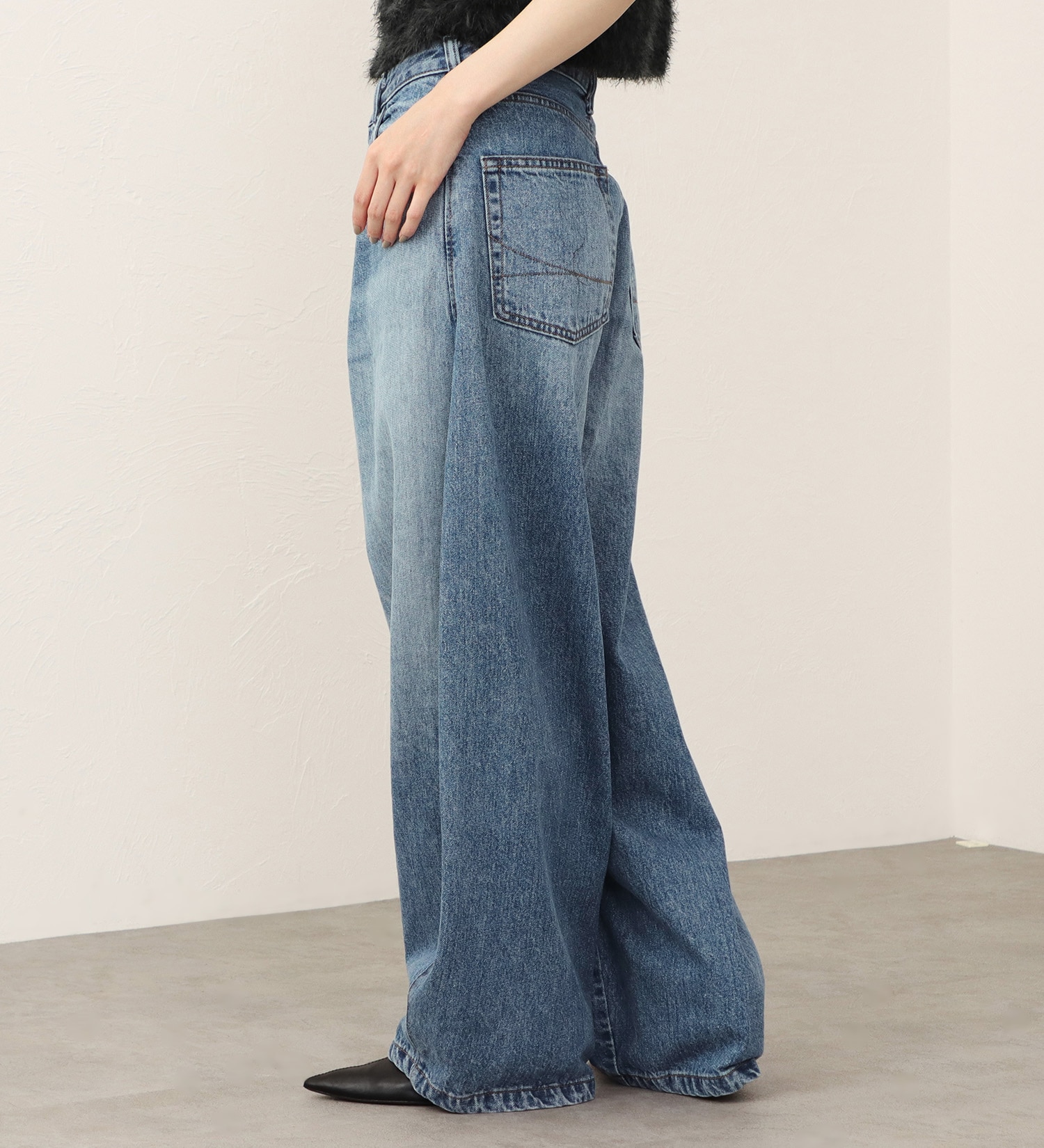 SOMETHING(サムシング)の【予約】atelier SOMETHING B.B. (BAGGY BALLOON) PANTS/バギーバルーンデニムパンツ|パンツ/デニム/ジーンズパンツ/レディース|淡色ブルー