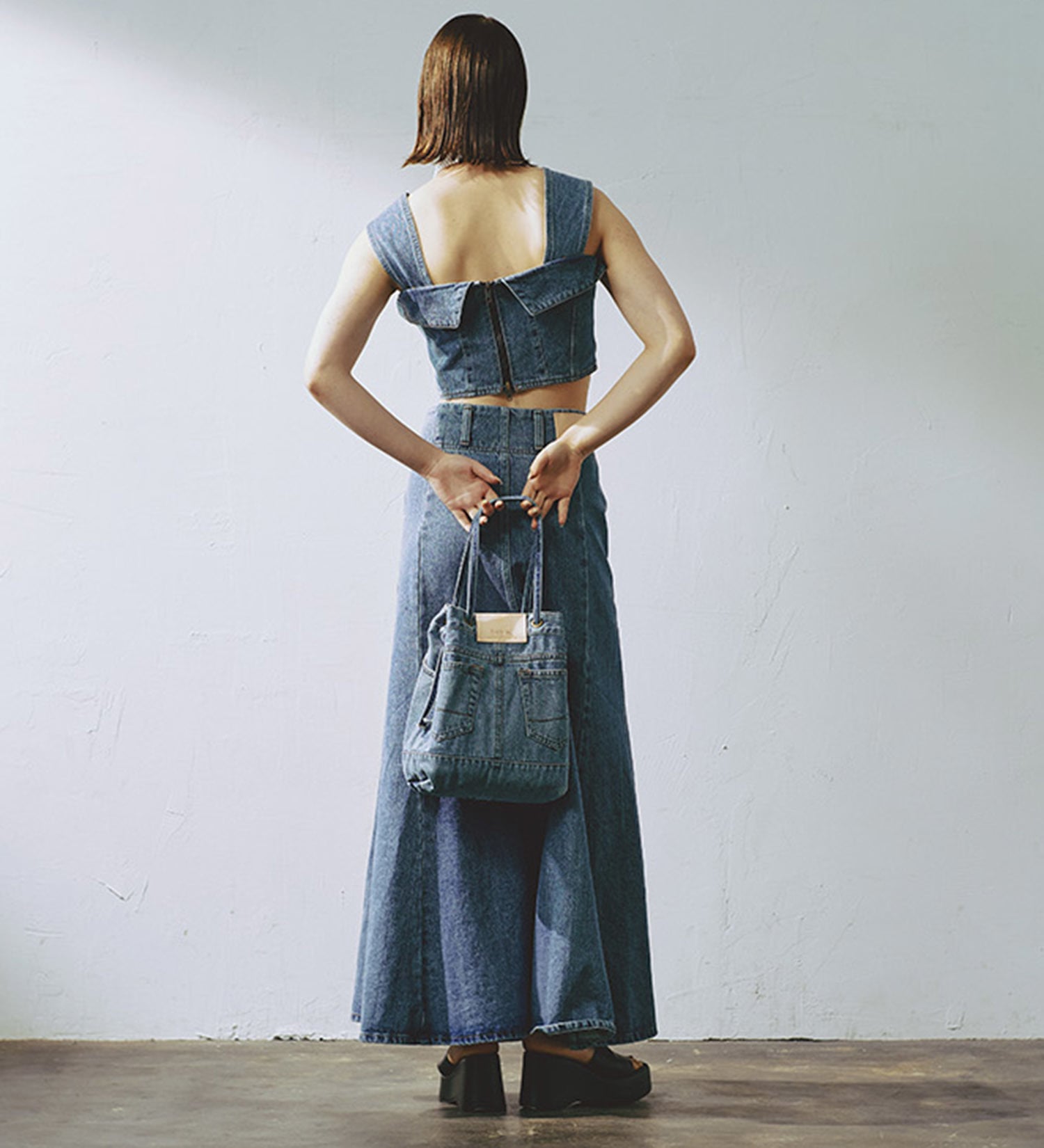 SOMETHING(サムシング)のatelier SOMETHING MERMAID DENIM SKIRT/マーメイドデニムスカート|スカート/デニムスカート/レディース|淡色ブルー