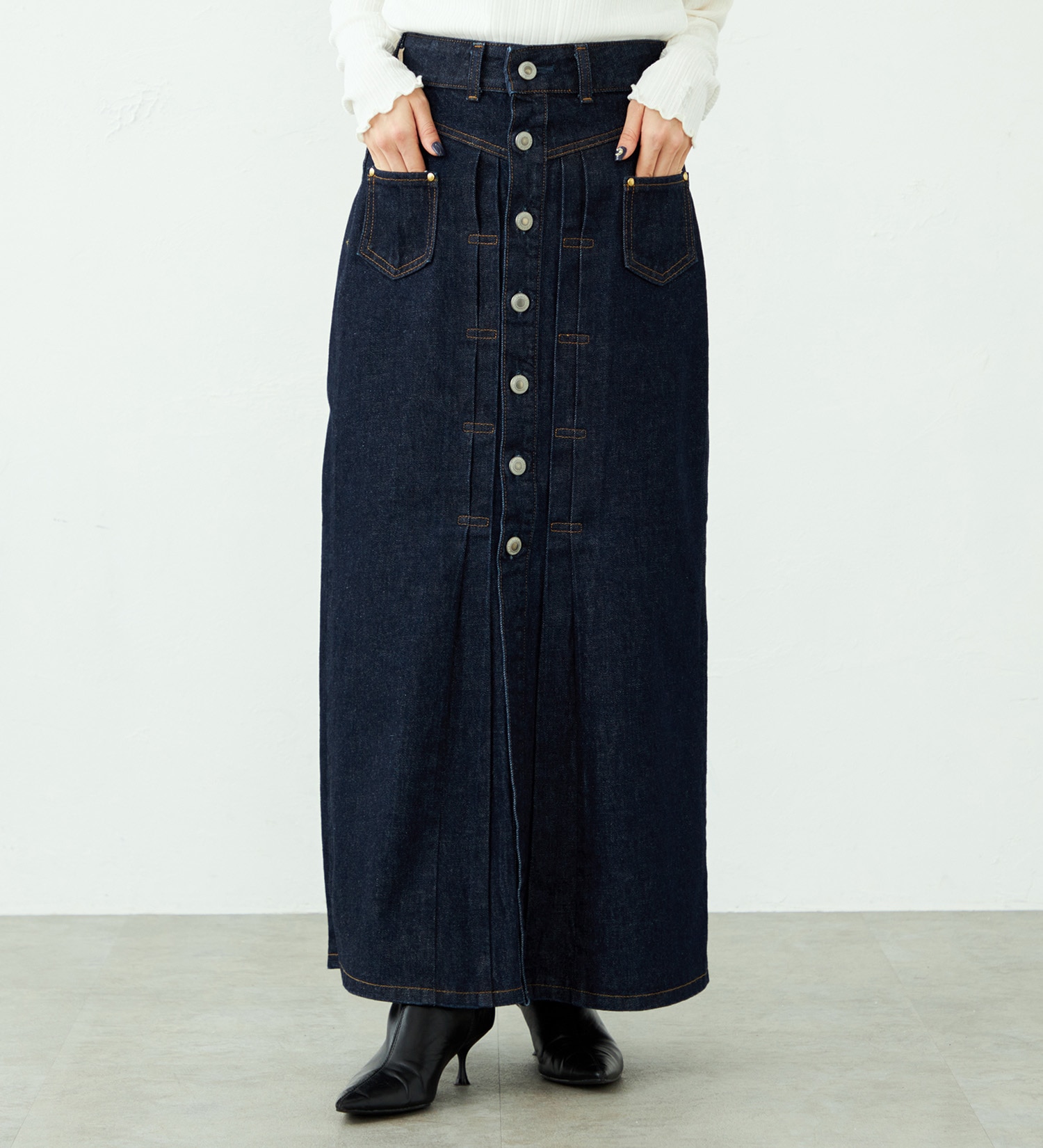 SOMETHING(サムシング)の【予約】atelier SOMETHING JACKET DETAIL SKIRT/アトリエサムシングロングデニムスカート|スカート/デニムスカート/レディース|インディゴブルー