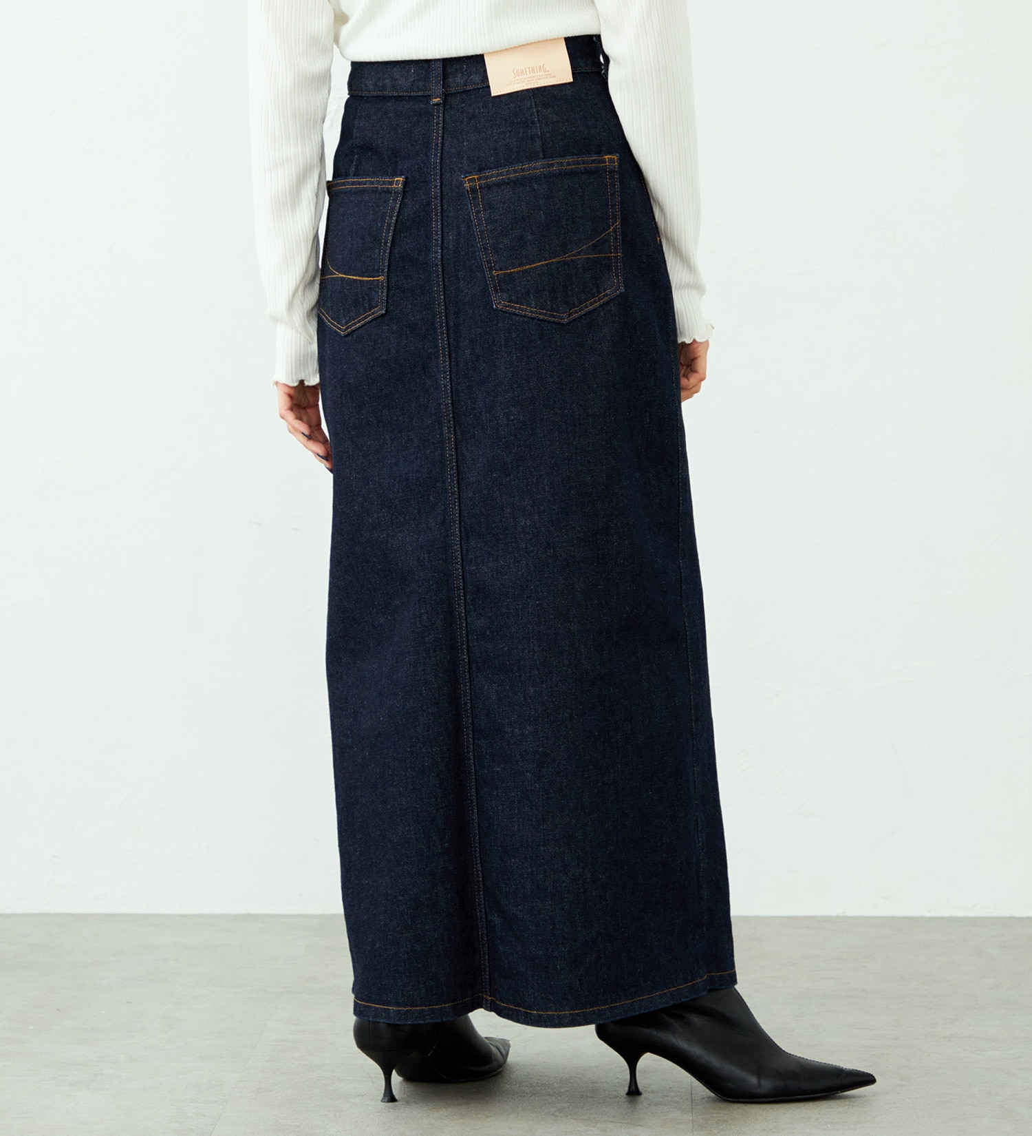 SOMETHING(サムシング)の【予約】atelier SOMETHING JACKET DETAIL SKIRT/アトリエサムシングロングデニムスカート|スカート/デニムスカート/レディース|インディゴブルー