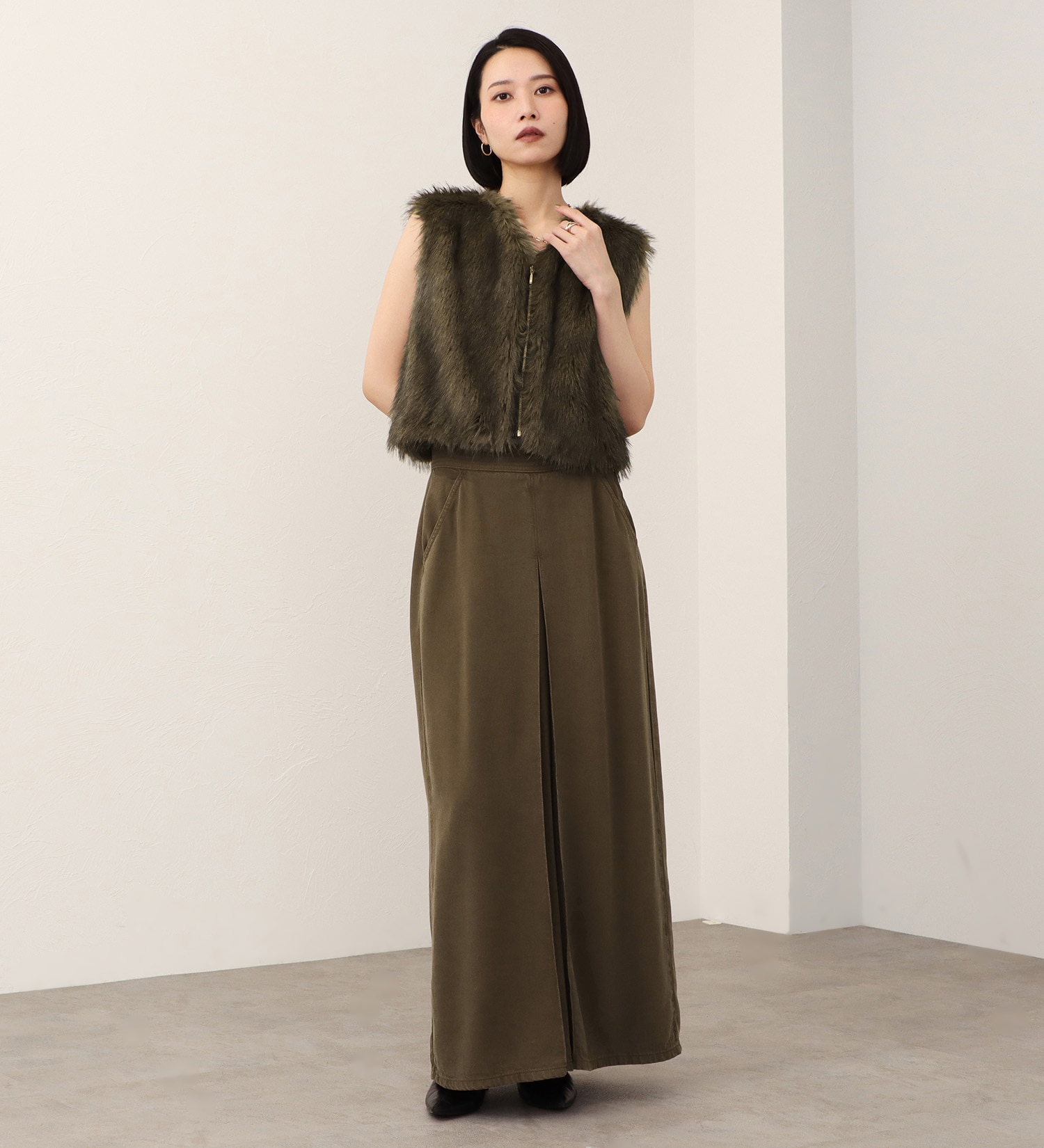 SOMETHING(サムシング)の【予約】atelier SOMETHING drape FRONT PLEATS SKIRT/ドレープフロントプリーツデニムスカート|スカート/スカート/レディース|ブラウン