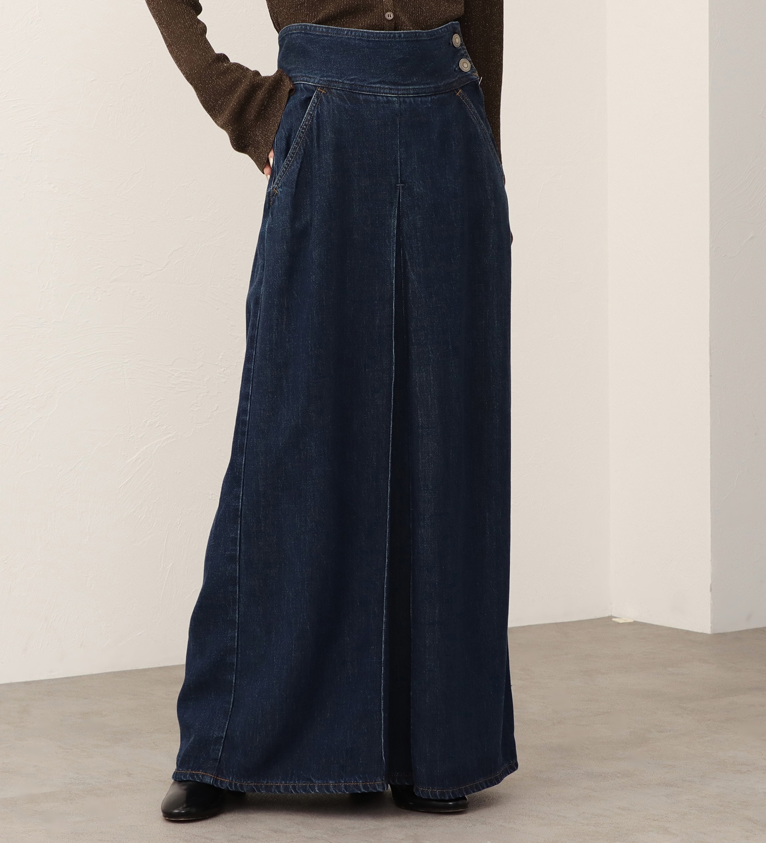 SOMETHING(サムシング)の【予約】atelier SOMETHING drape FRONT PLEATS SKIRT/ドレープフロントプリーツデニムスカート|スカート/デニムスカート/レディース|中色ブルー