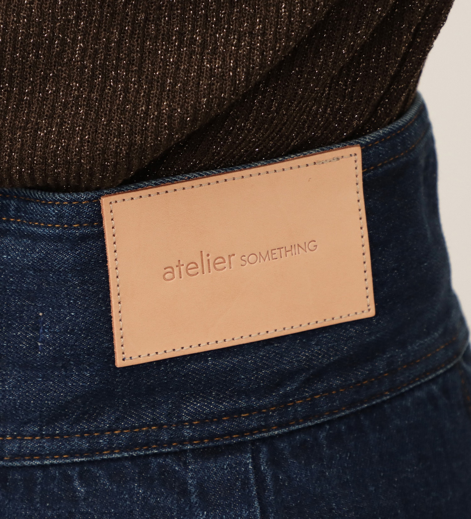 SOMETHING(サムシング)の【予約】atelier SOMETHING drape FRONT PLEATS SKIRT/ドレープフロントプリーツデニムスカート|スカート/デニムスカート/レディース|中色ブルー