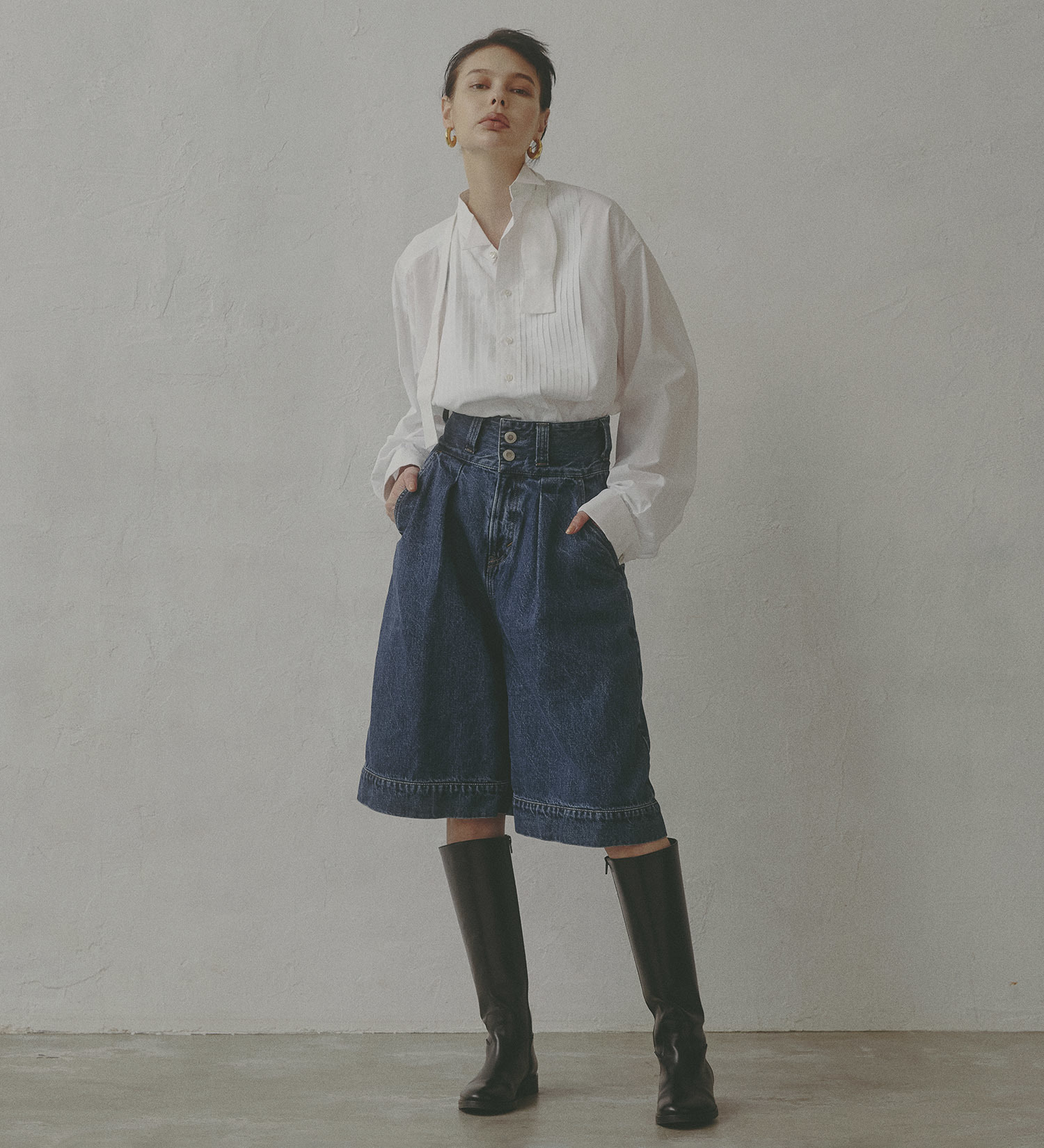 SOMETHING(サムシング)の【予約】atelier SOMETHING TLEB HALF PANTS/アトリエサムシングデニムハーフパンツ|パンツ/デニム/ジーンズパンツ/レディース|中色ブルー
