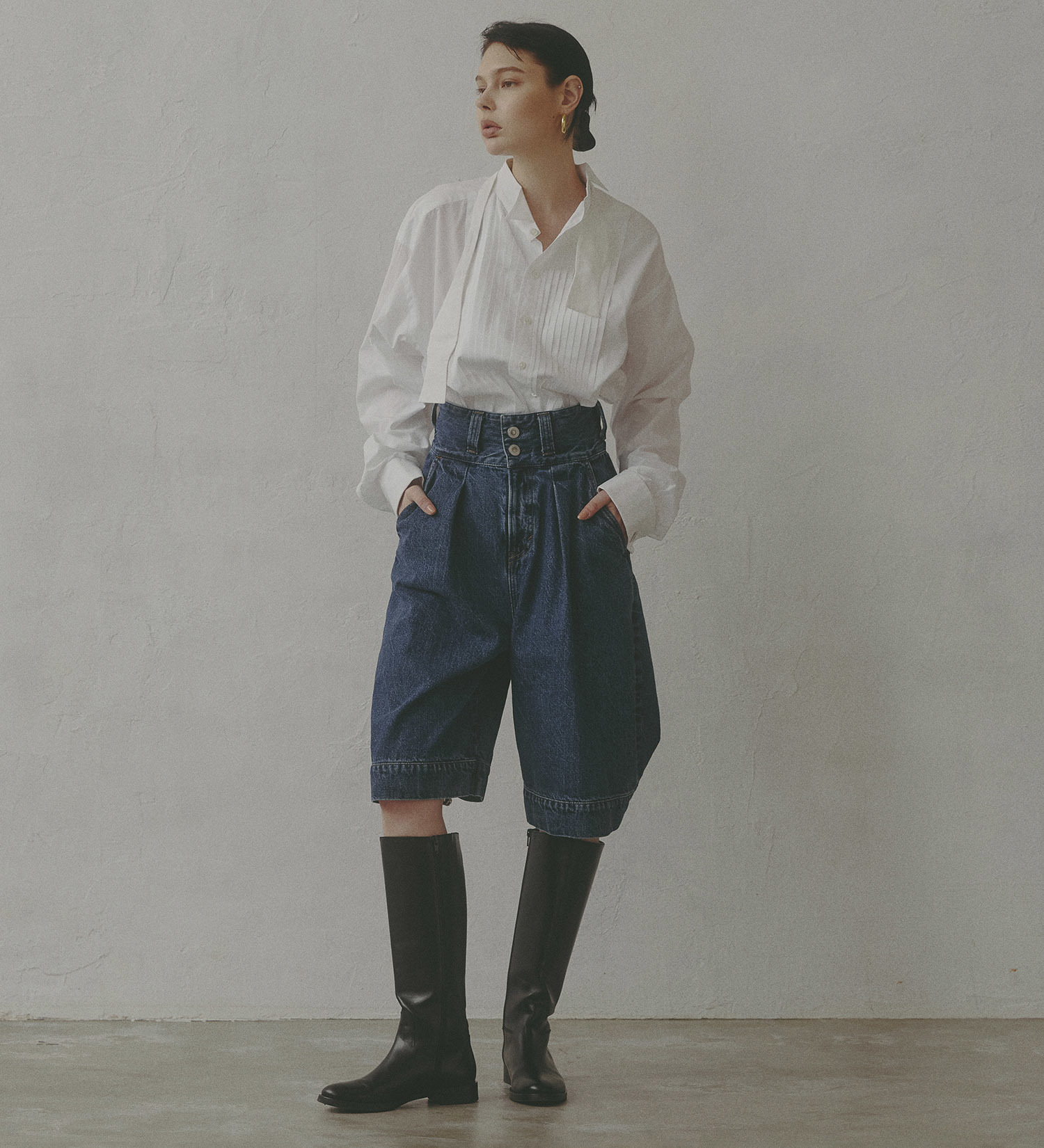SOMETHING(サムシング)の【予約】atelier SOMETHING TLEB HALF PANTS/アトリエサムシングデニムハーフパンツ|パンツ/デニム/ジーンズパンツ/レディース|中色ブルー
