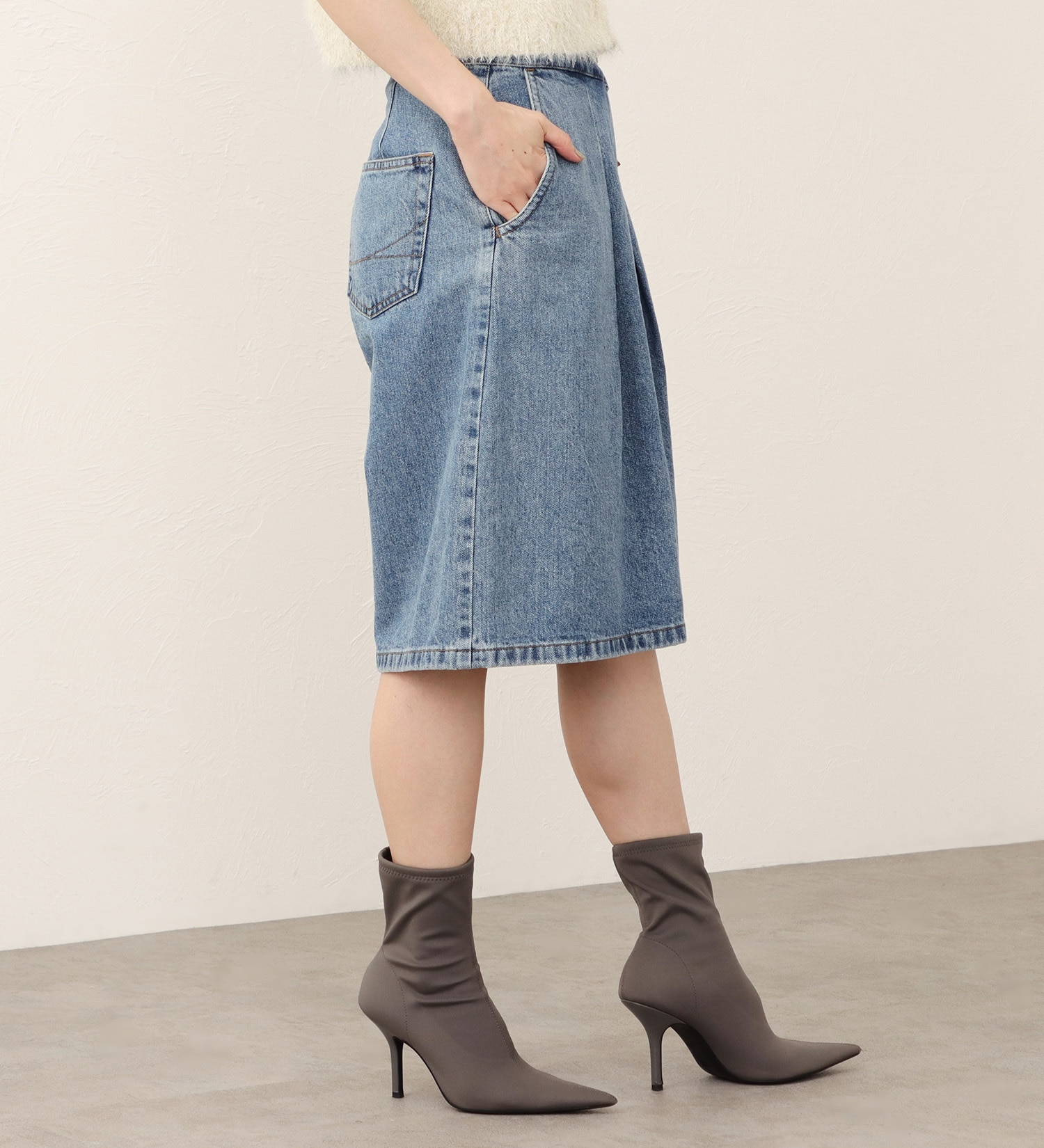 SOMETHING(サムシング)の【予約】atelier SOMETHING WRAP SHORTS/ラップデニムショーツ|//レディース|淡色ブルー