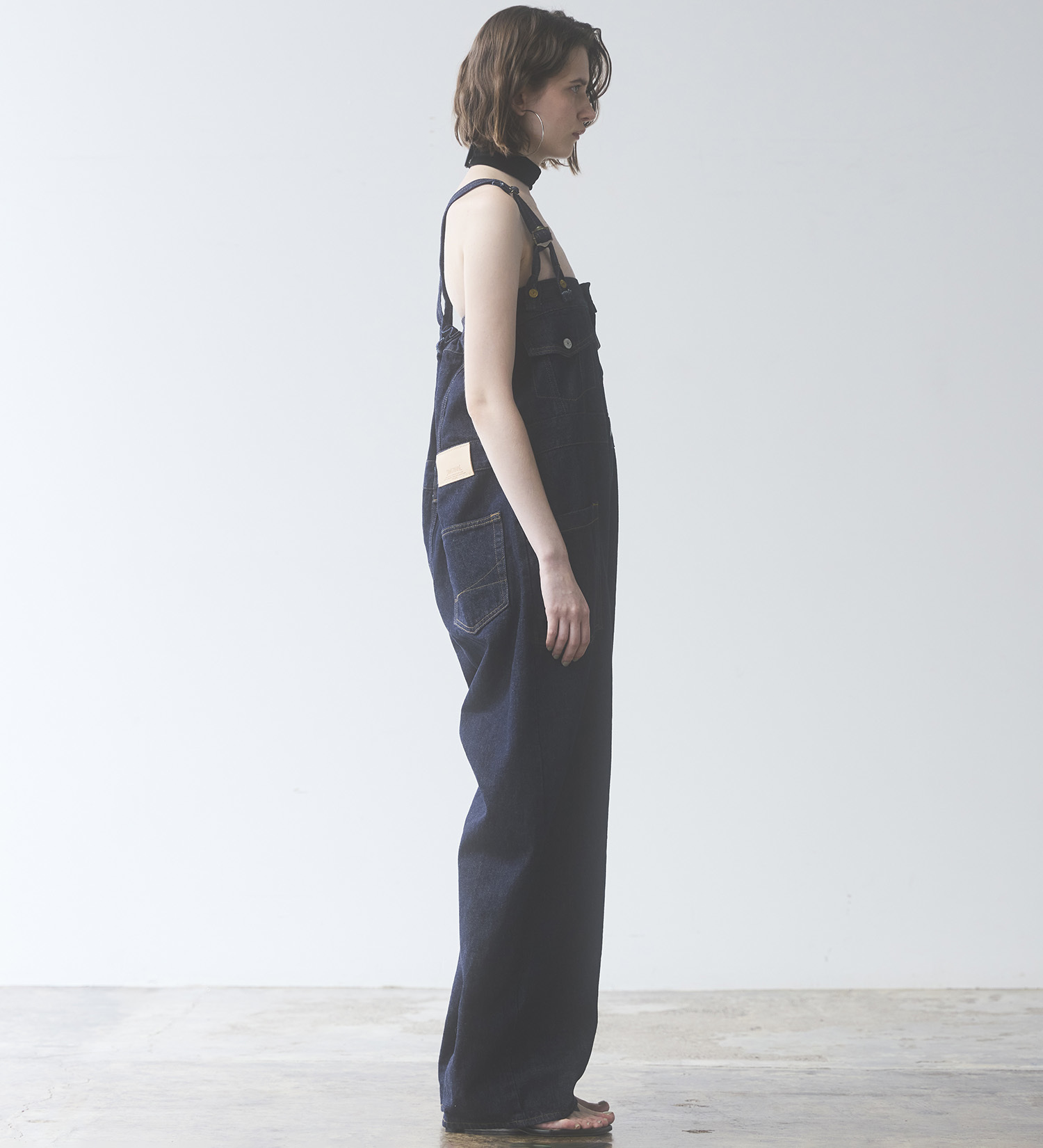 SOMETHING(サムシング)のatelier SOMETHING  BUTTON UP SALOPETTE/サロペット|オールインワン/サロペット/オーバーオール/レディース|インディゴブルー