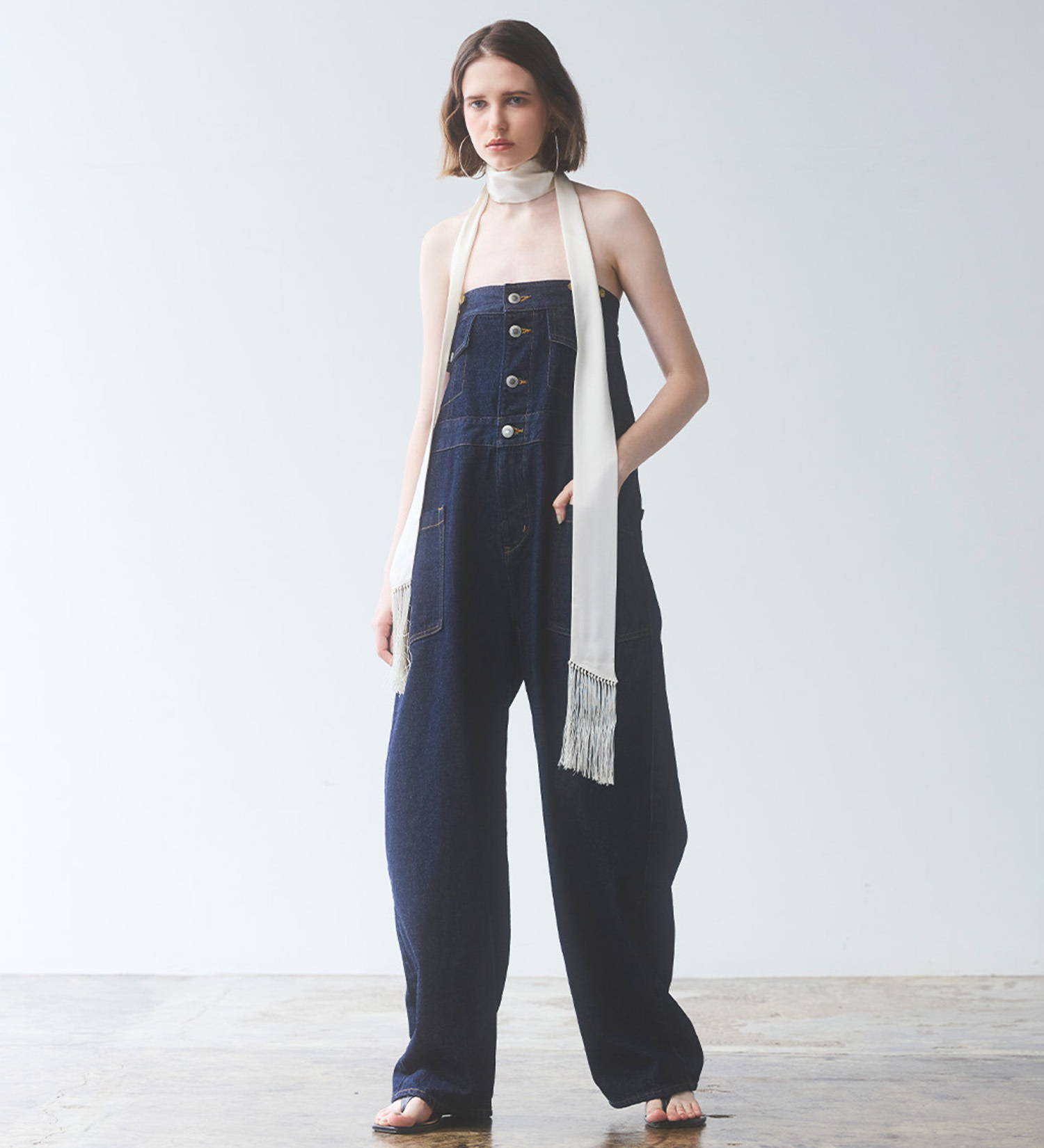 SOMETHING(サムシング)のatelier SOMETHING  BUTTON UP SALOPETTE/サロペット|オールインワン/サロペット/オーバーオール/レディース|インディゴブルー