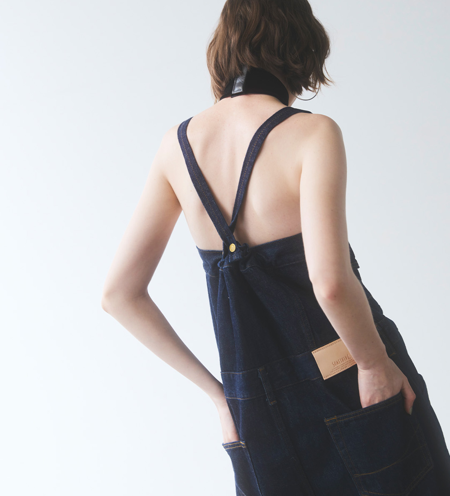 SOMETHING(サムシング)のatelier SOMETHING  BUTTON UP SALOPETTE/サロペット|オールインワン/サロペット/オーバーオール/レディース|インディゴブルー