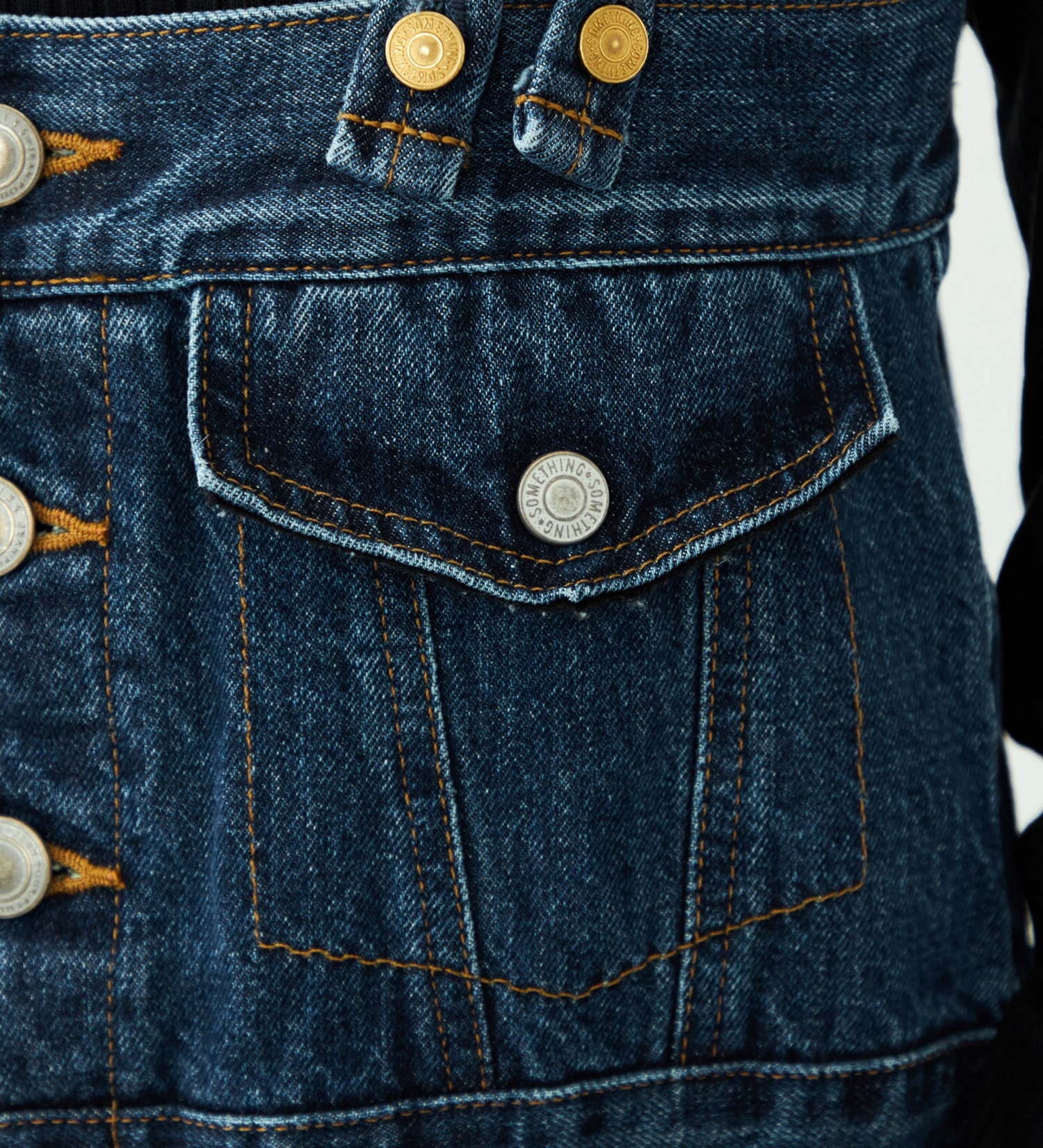 SOMETHING(サムシング)の【予約】atelier SOMETHING  BUTTON UP SALOPETTE/アトリエサムシング2WAYデニムサロペット|オールインワン/サロペット/オーバーオール/レディース|中色ブルー