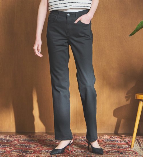 SOMETHING(サムシング)の【百貨店・直営店限定】SOMETHING printemps 股上深め ストレートデニムパンツ|パンツ/デニム/ジーンズパンツ/レディース|ブラック