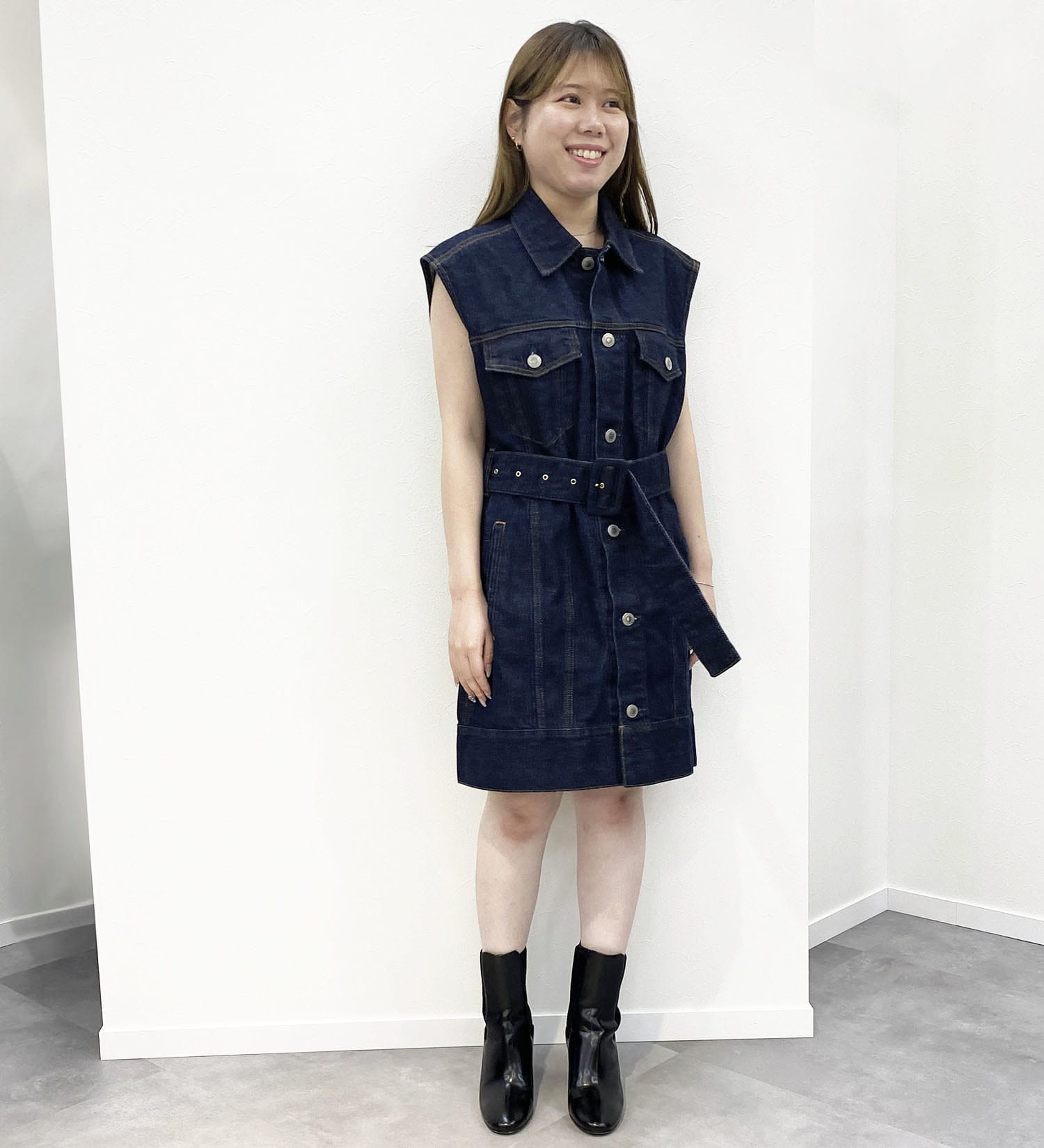 SOMETHING(サムシング)の【試着対象】【GISELe 10月号掲載】atelier SOMETHING BELTED DENIM JACKET/アトリエサムシングベルテッドデニムジャケット|ジャケット/アウター/デニムジャケット/レディース|インディゴブルー