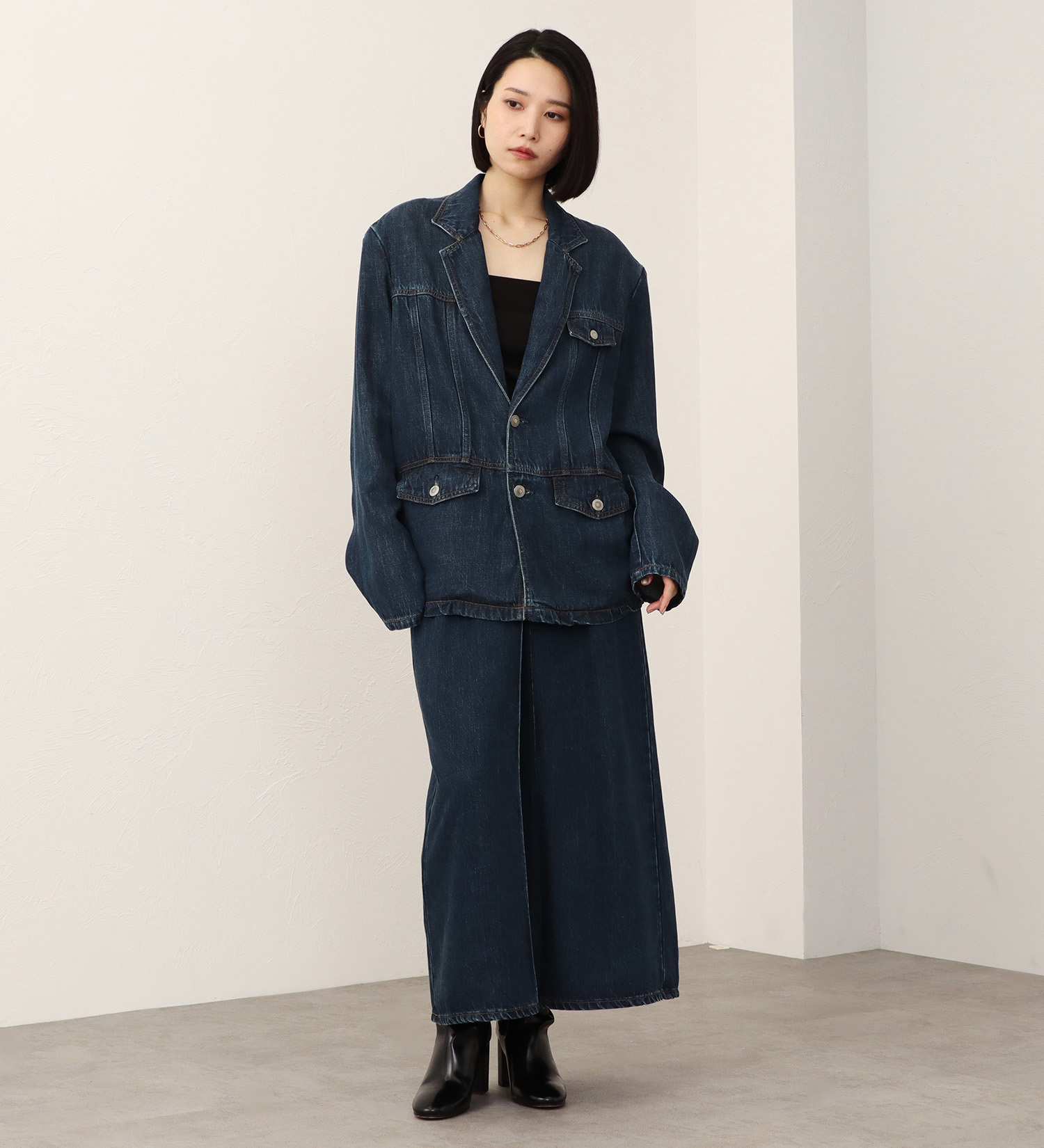 SOMETHING(サムシング)の【予約】atelier SOMETHING drape TAYLORED JACKET/ドレープテーラードデニムジャケット|ジャケット/アウター/テーラードジャケット/レディース|中色ブルー