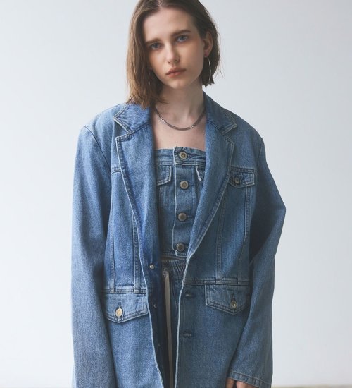 SOMETHING(サムシング)の【GISELe 10月号掲載】atelier SOMETHING DENIM BLAZER/アトリエサムシングデニムブレザー|ジャケット/アウター/テーラードジャケット/レディース|淡色ブルー