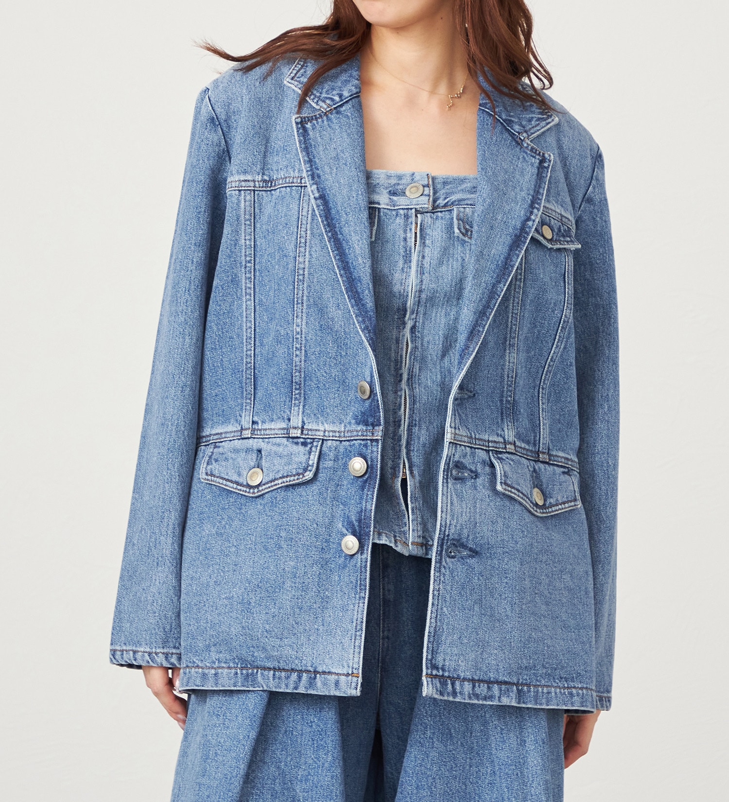 SOMETHING(サムシング)の【GISELe 10月号掲載】atelier SOMETHING DENIM BLAZER/アトリエサムシングデニムブレザー|ジャケット/アウター/テーラードジャケット/レディース|淡色ブルー