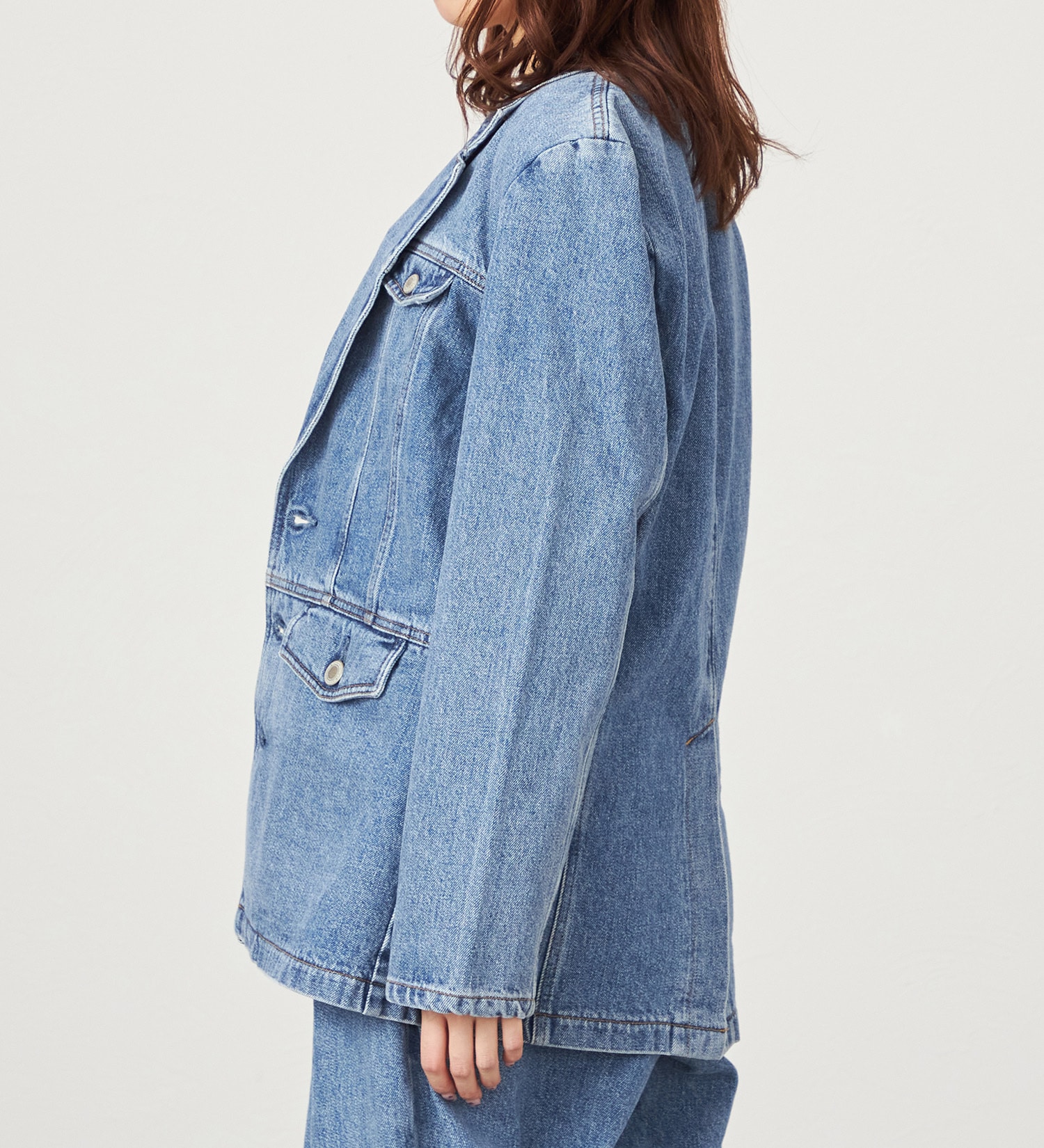 SOMETHING(サムシング)の【GISELe 10月号掲載】atelier SOMETHING DENIM BLAZER/アトリエサムシングデニムブレザー|ジャケット/アウター/テーラードジャケット/レディース|淡色ブルー