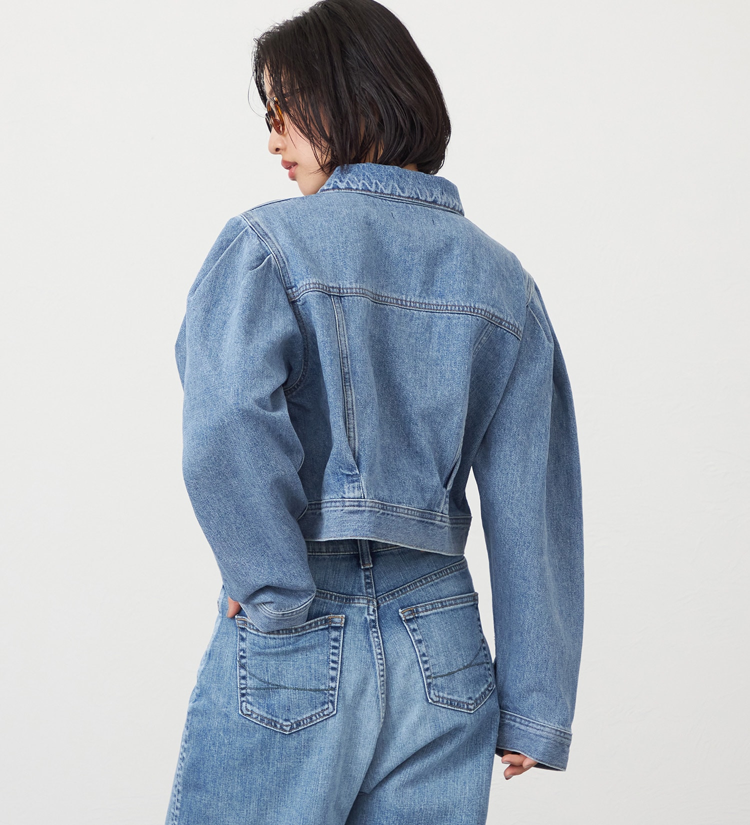 SOMETHING(サムシング)のatelier SOMETHING POWER SHOULDER DENIM JACKET/パワーショルダーデニムジャケット|ジャケット/アウター/デニムジャケット/レディース|ライトブルー