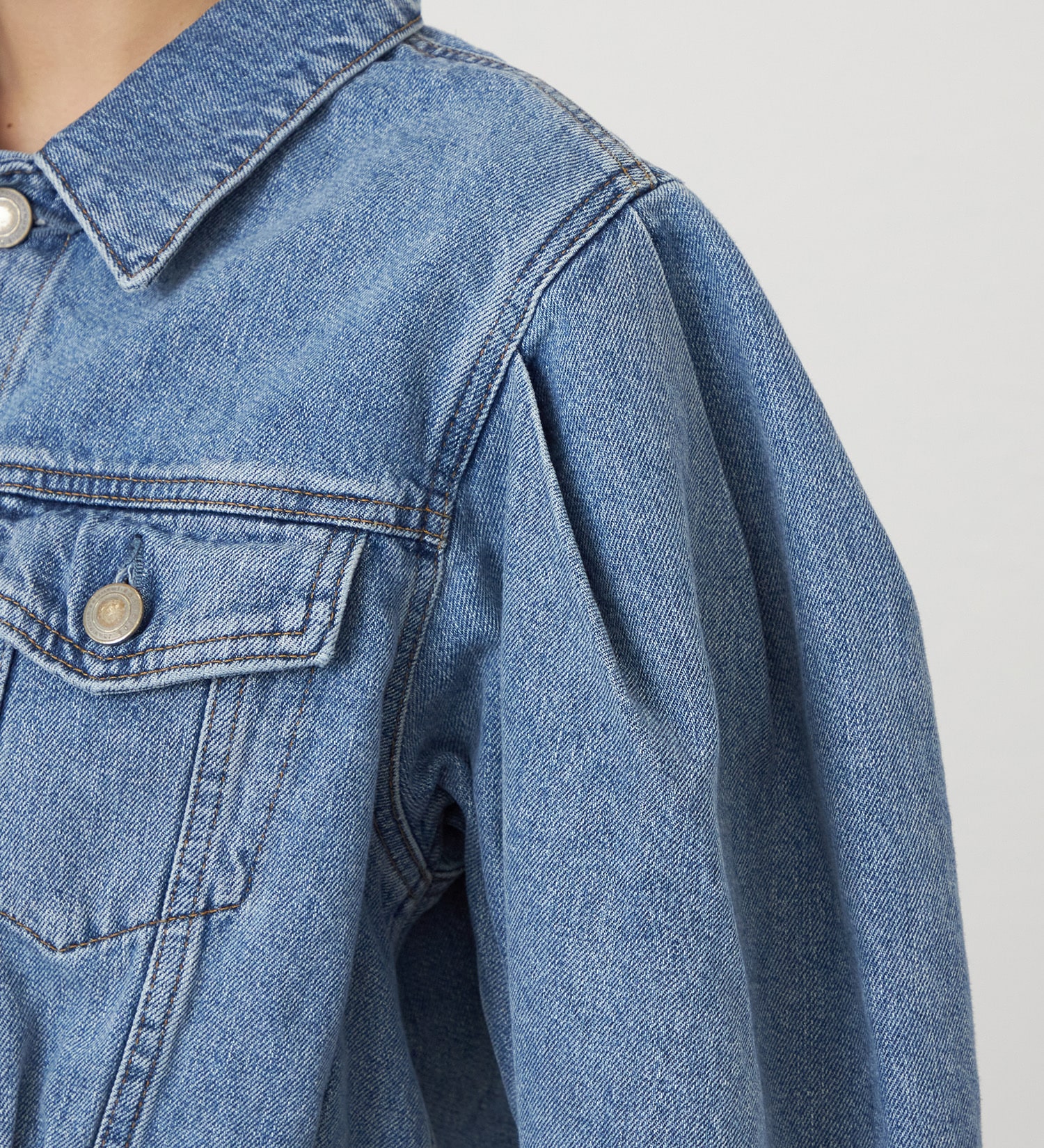 SOMETHING(サムシング)のatelier SOMETHING POWER SHOULDER DENIM JACKET/パワーショルダーデニムジャケット|ジャケット/アウター/デニムジャケット/レディース|ライトブルー