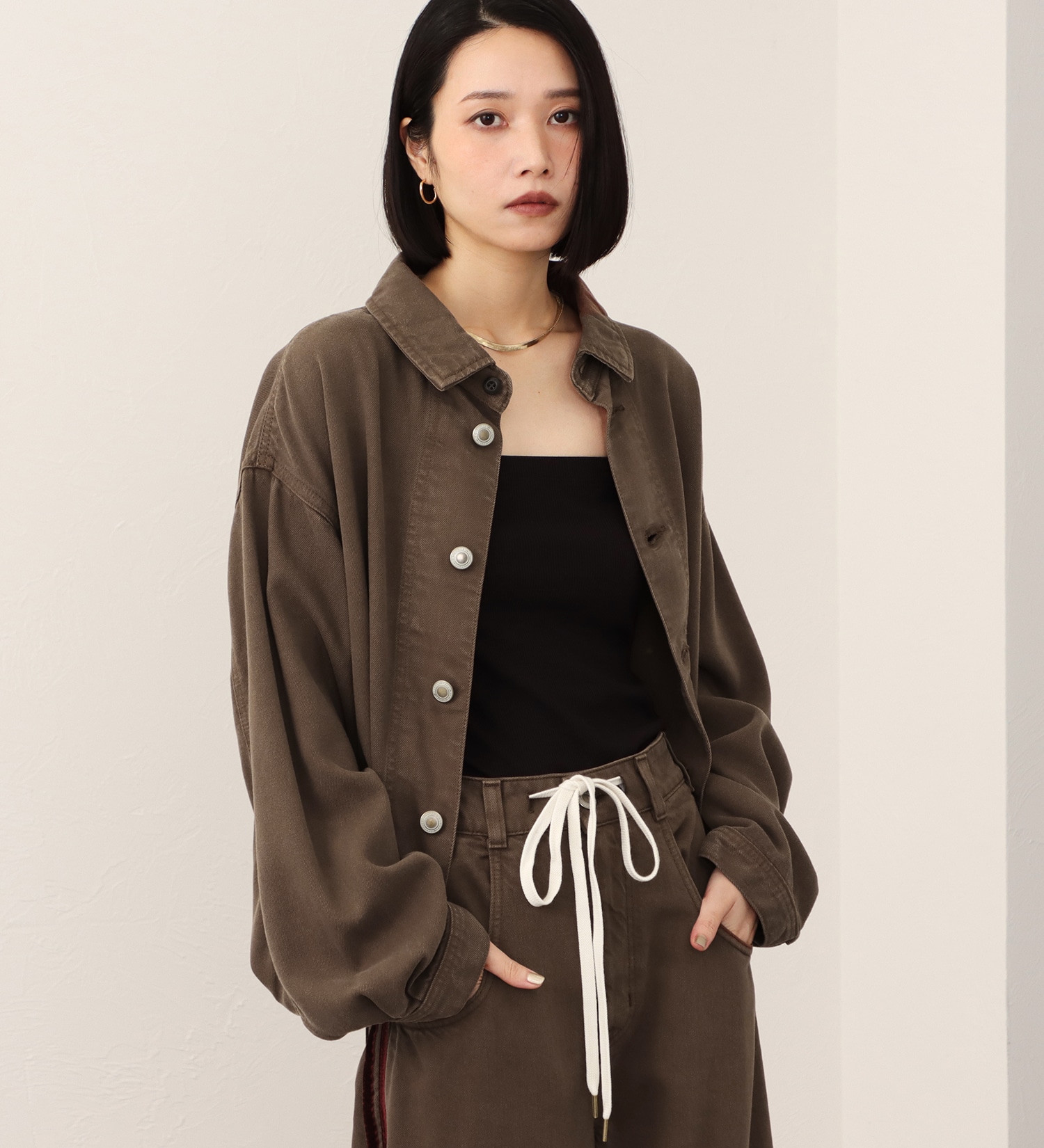 SOMETHING(サムシング)の【予約】atelier SOMETHING drape SHACKET/ドレープシャツジャケット|ジャケット/アウター/テーラードジャケット/レディース|ブラウン