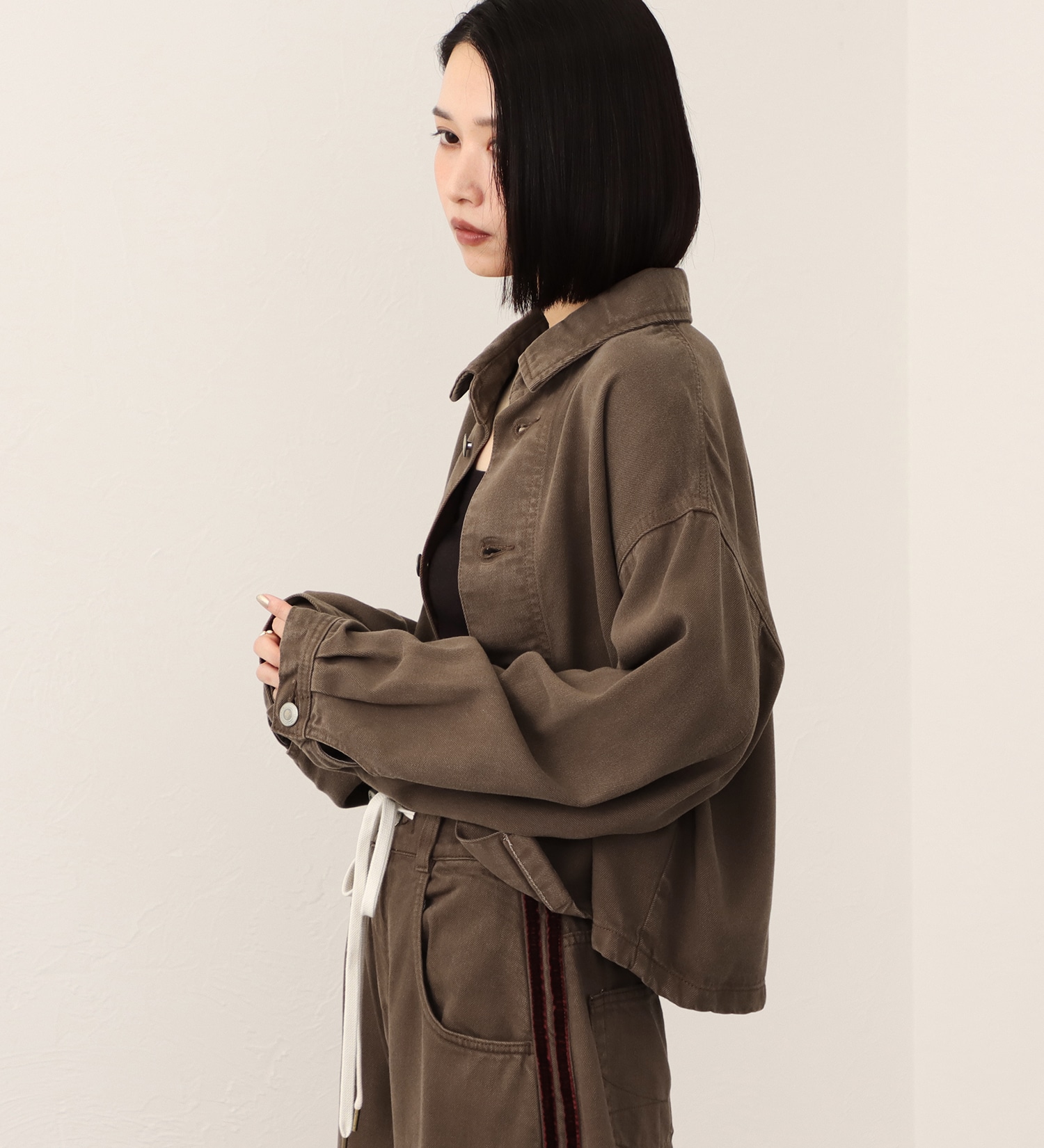 SOMETHING(サムシング)の【予約】atelier SOMETHING drape SHACKET/ドレープシャツジャケット|ジャケット/アウター/テーラードジャケット/レディース|ブラウン