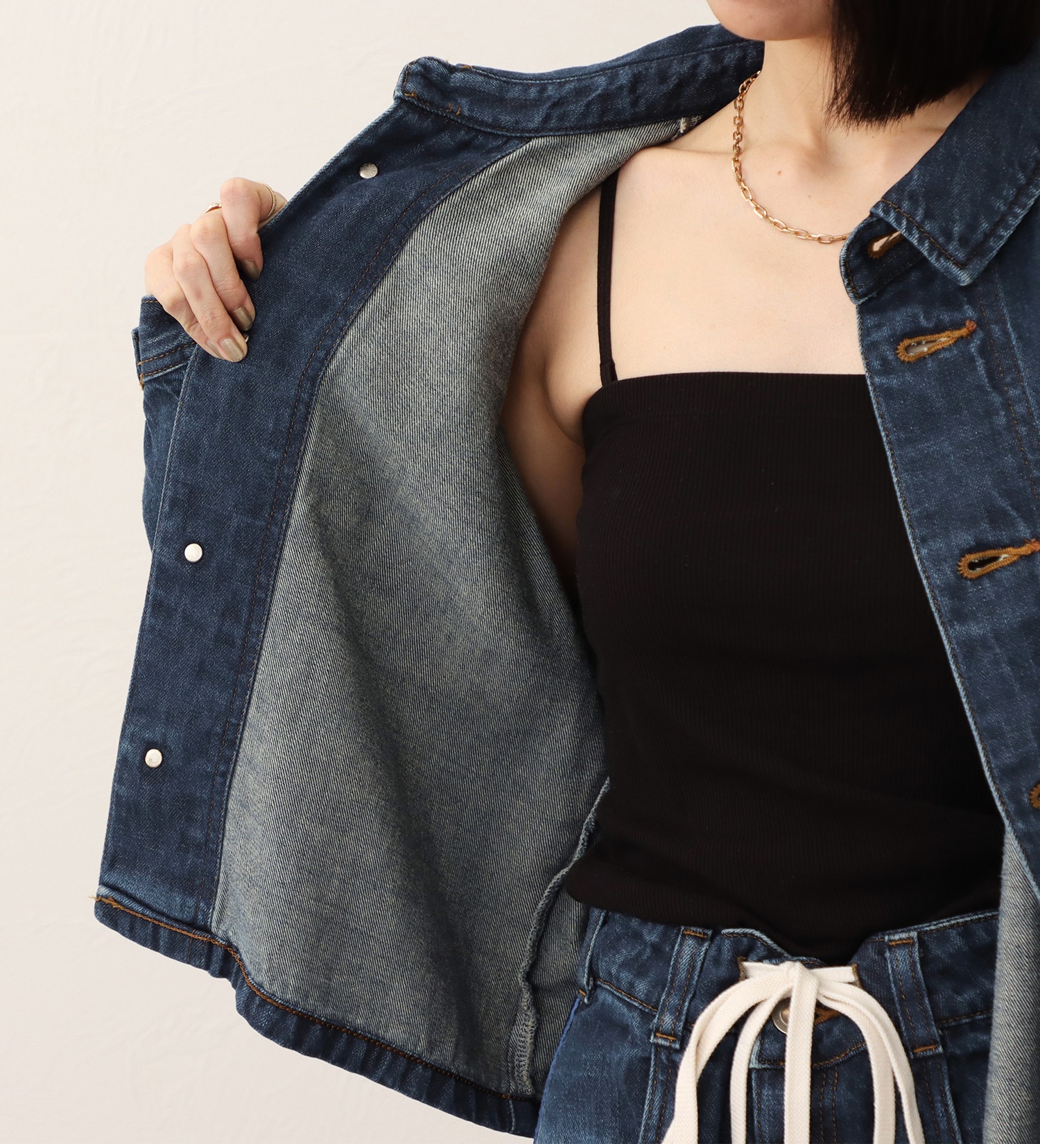 SOMETHING(サムシング)の【予約】atelier SOMETHING drape SHACKET/ドレープシャツジャケット|ジャケット/アウター/テーラードジャケット/レディース|中色ブルー