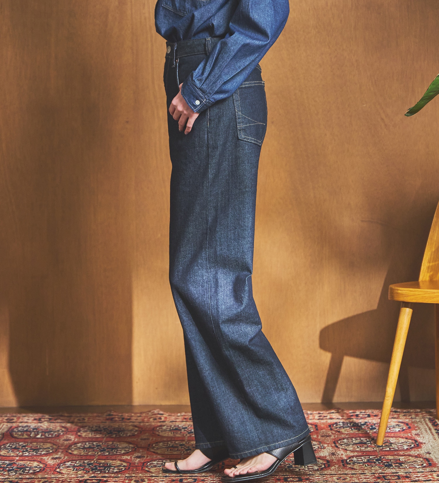 SOMETHING(サムシング)のSOMETHING ELSA LOOSE STRAIGHT/ルーズストレートデニムパンツ|パンツ/デニム/ジーンズパンツ/レディース|インディゴブルー