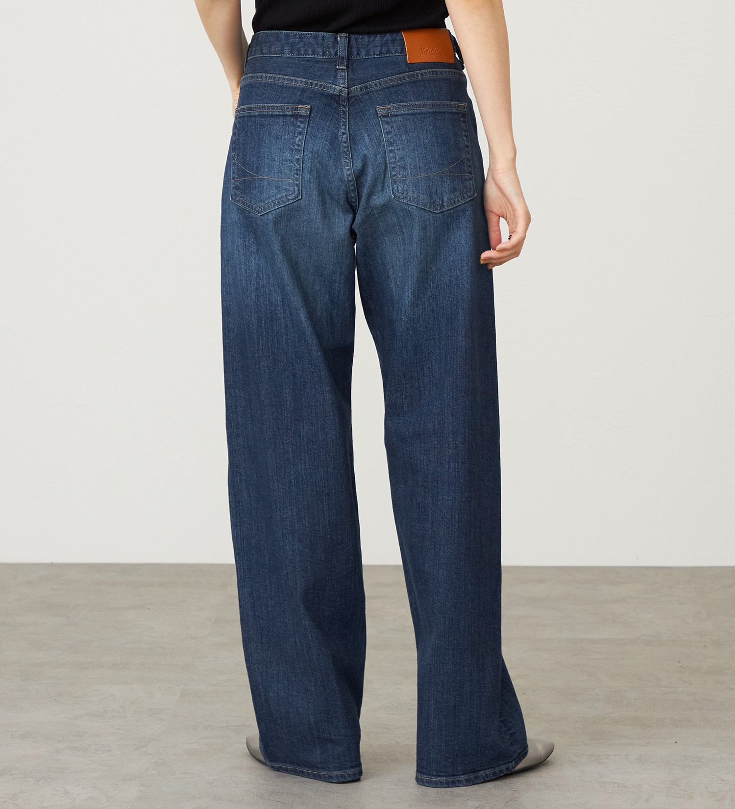 SOMETHING(サムシング)のSOMETHING ELSA LOOSE STRAIGHT/ルーズストレートデニムパンツ|パンツ/デニム/ジーンズパンツ/レディース|濃色ブルー