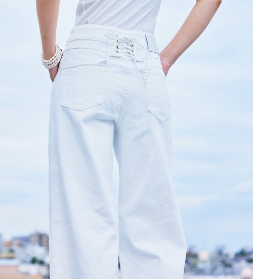 SOMETHING(サムシング)のSOMETHING LISAレースアップワイドデニムパンツ|パンツ/デニム/ジーンズパンツ/レディース|ホワイト