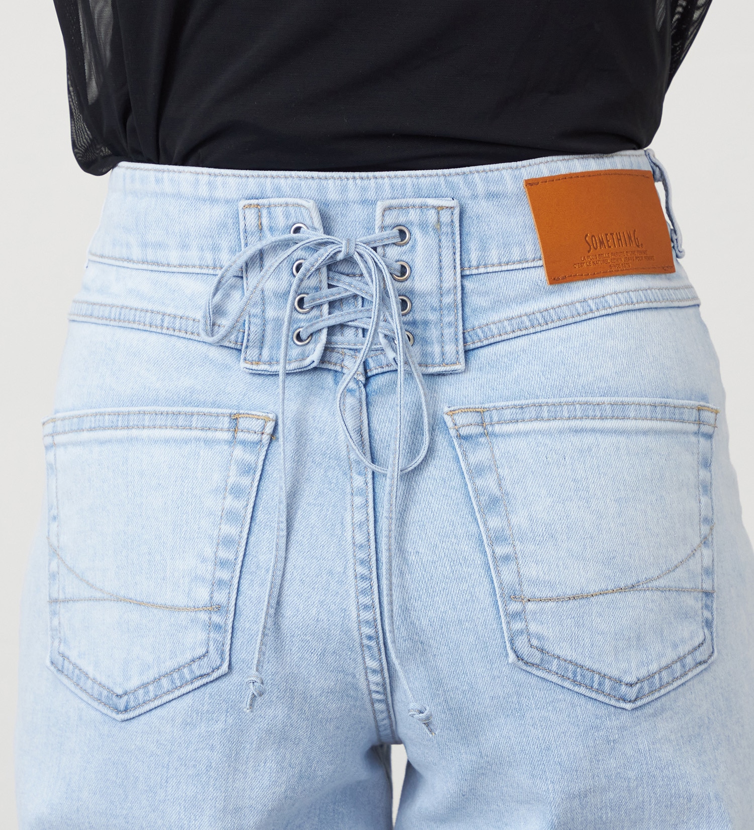 SOMETHING(サムシング)の【試着対象】SOMETHING LISAレースアップワイドデニムパンツ|パンツ/デニム/ジーンズパンツ/レディース|淡色ブルー2