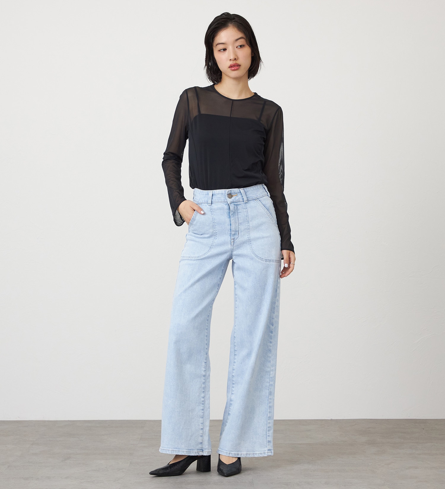 SOMETHING(サムシング)の【試着対象】SOMETHING LISAレースアップワイドデニムパンツ|パンツ/デニム/ジーンズパンツ/レディース|淡色ブルー2