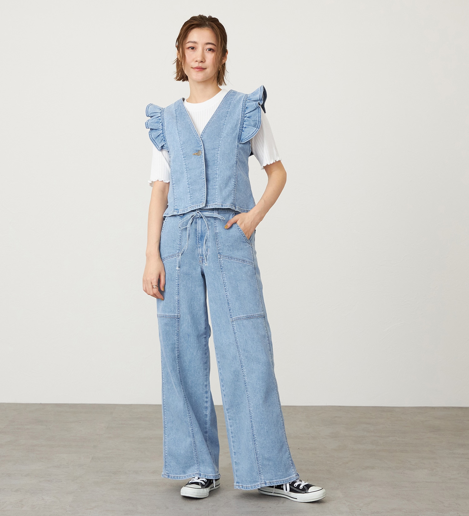 SOMETHING(サムシング)の【試着対象】SOMETHING LISA BELTED WIDE/ワイドデニムパンツ|パンツ/デニム/ジーンズパンツ/レディース|淡色ブルー