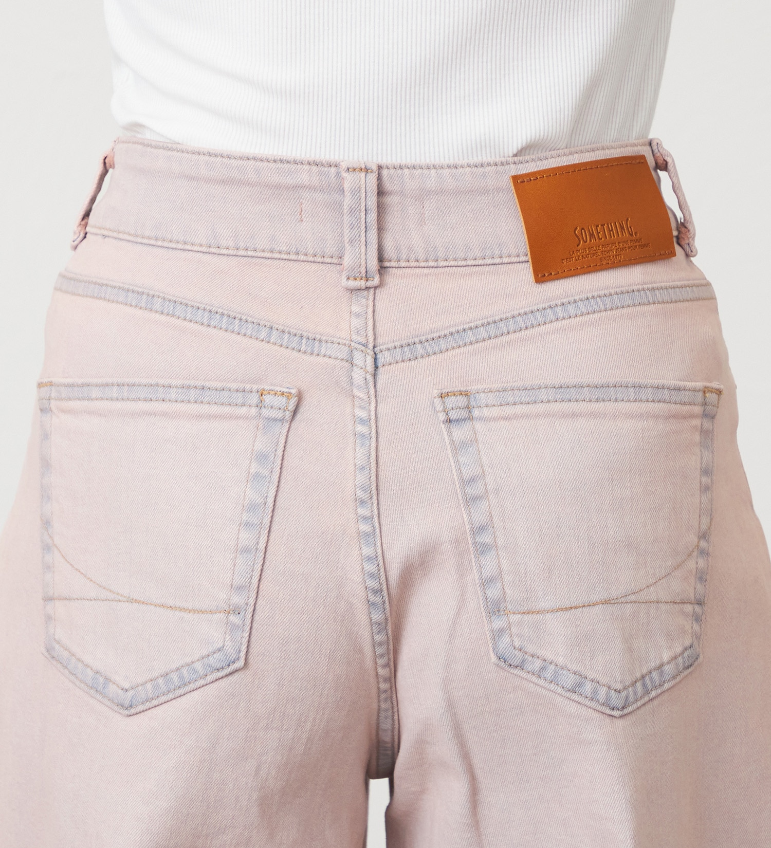 SOMETHING(サムシング)のSOMETHING HANAタックカーブデニムパンツ|パンツ/デニム/ジーンズパンツ/レディース|ピンク