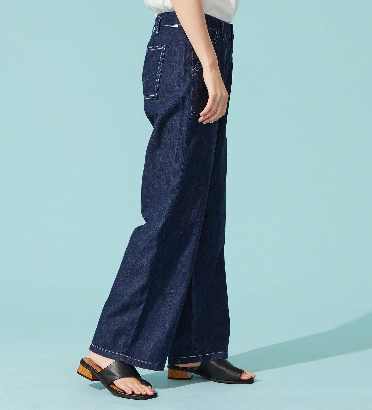 SOMETHING(サムシング)の【百貨店・直営店限定】SOMETHING ete ワイドベイカーデニムパンツ【夏用/COOL/涼/抗菌/防臭/制菌】|パンツ/デニム/ジーンズパンツ/レディース|中色ブルー