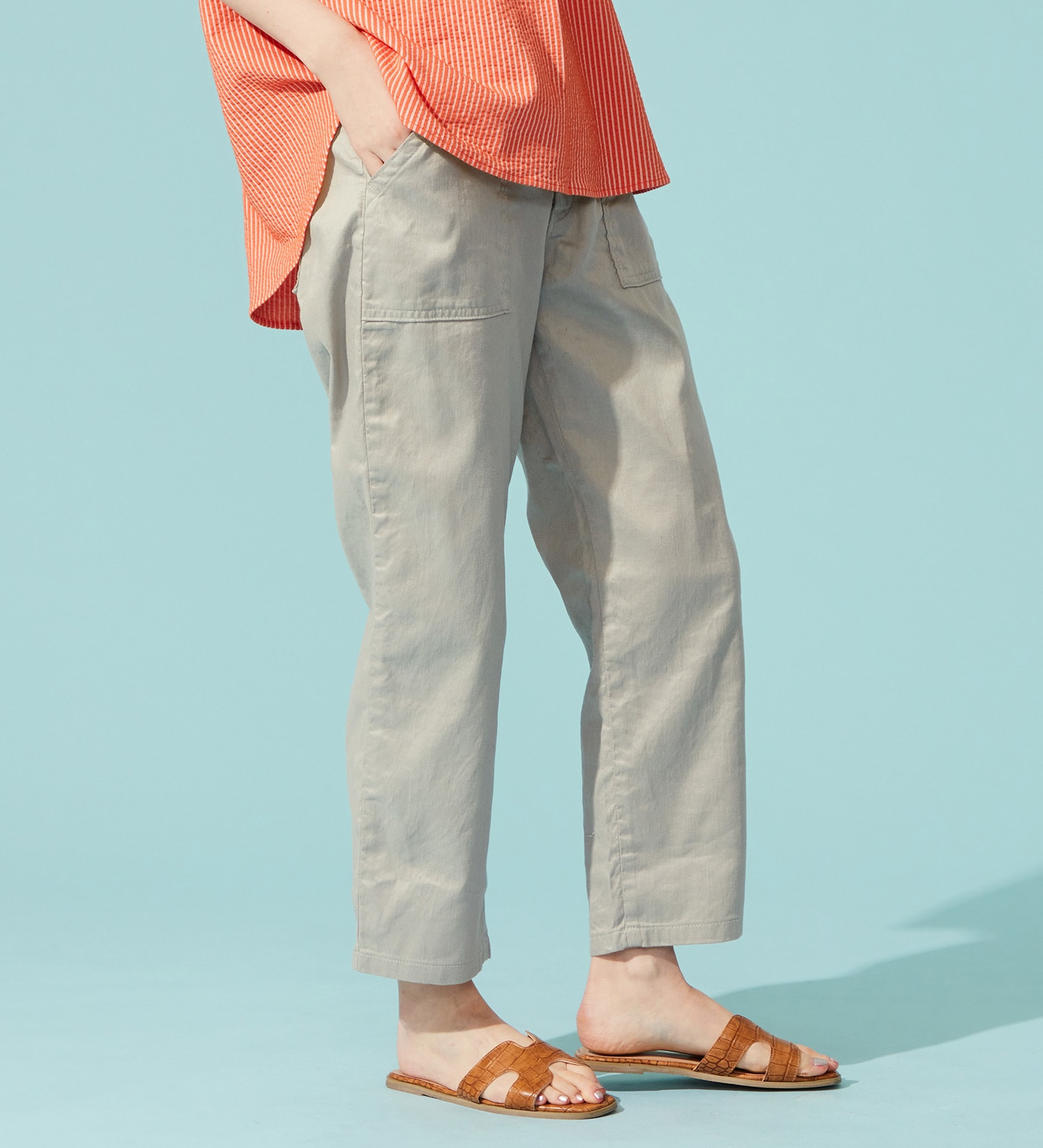 SOMETHING(サムシング)の【試着対象】【百貨店・直営店限定】SOMETHING ete テーパードベイカーデニムパンツ【夏用/COOL/涼/抗菌/防臭/制菌】|パンツ/パンツ/レディース|シルバーグレー