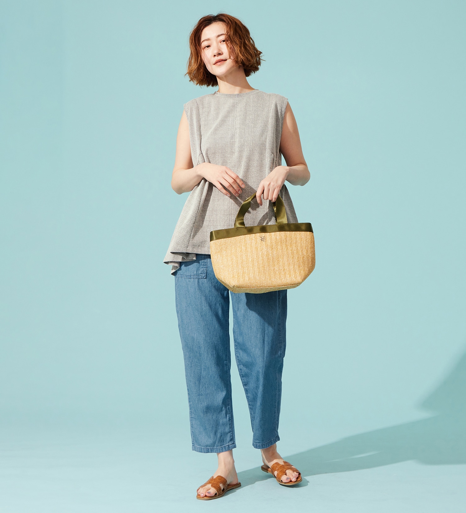 SOMETHING(サムシング)の【試着対象】【百貨店・直営店限定】SOMETHING ete テーパードベイカーデニムパンツ【夏用/COOL/涼/抗菌/防臭/制菌】|パンツ/デニム/ジーンズパンツ/レディース|淡色ブルー