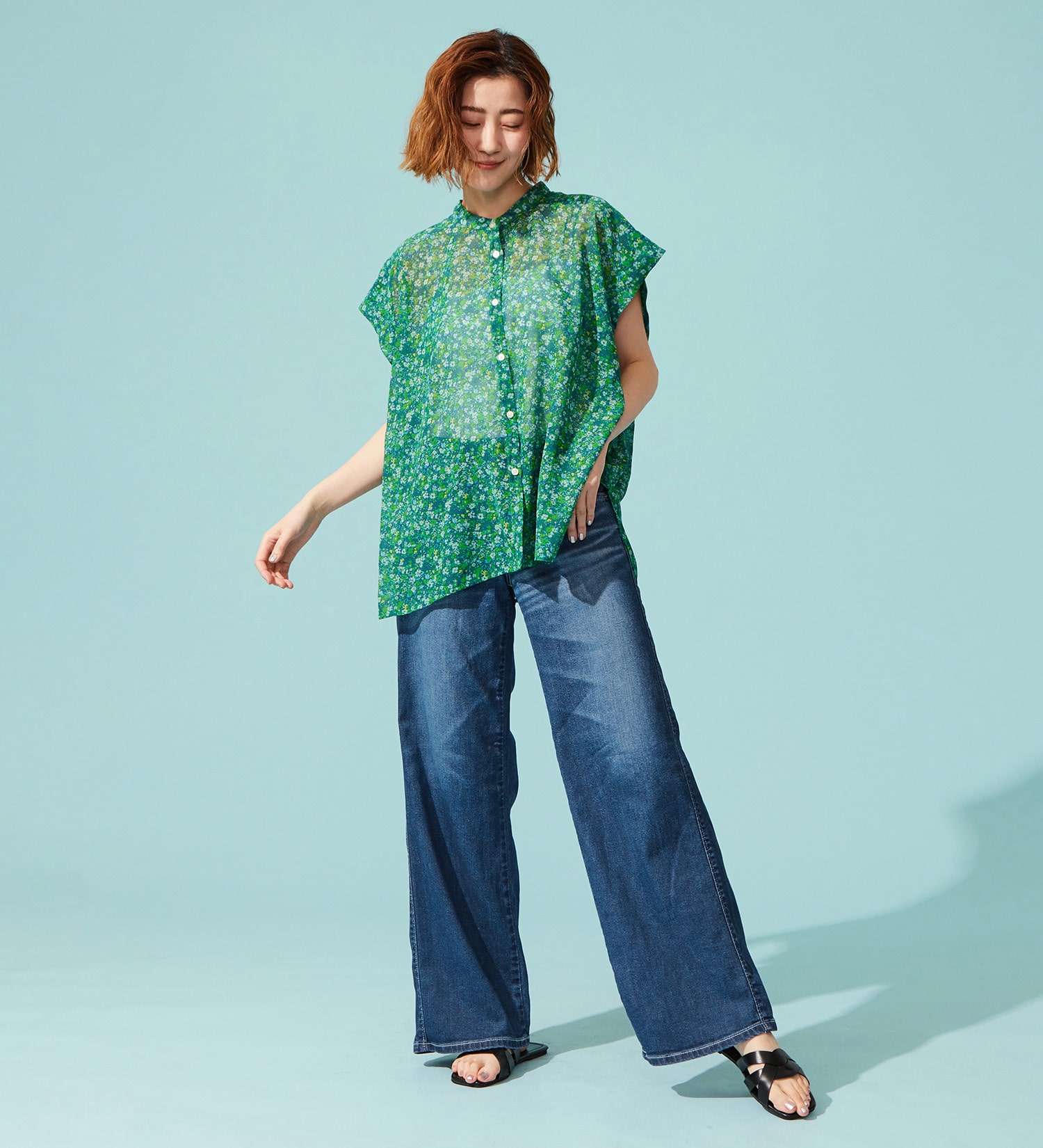 SOMETHING(サムシング)の【百貨店・直営店限定】SOMETHING ete セミワイドデニムパンツ【夏用/COOL/涼/抗菌/防臭/制菌】|パンツ/デニム/ジーンズパンツ/レディース|中色ブルー