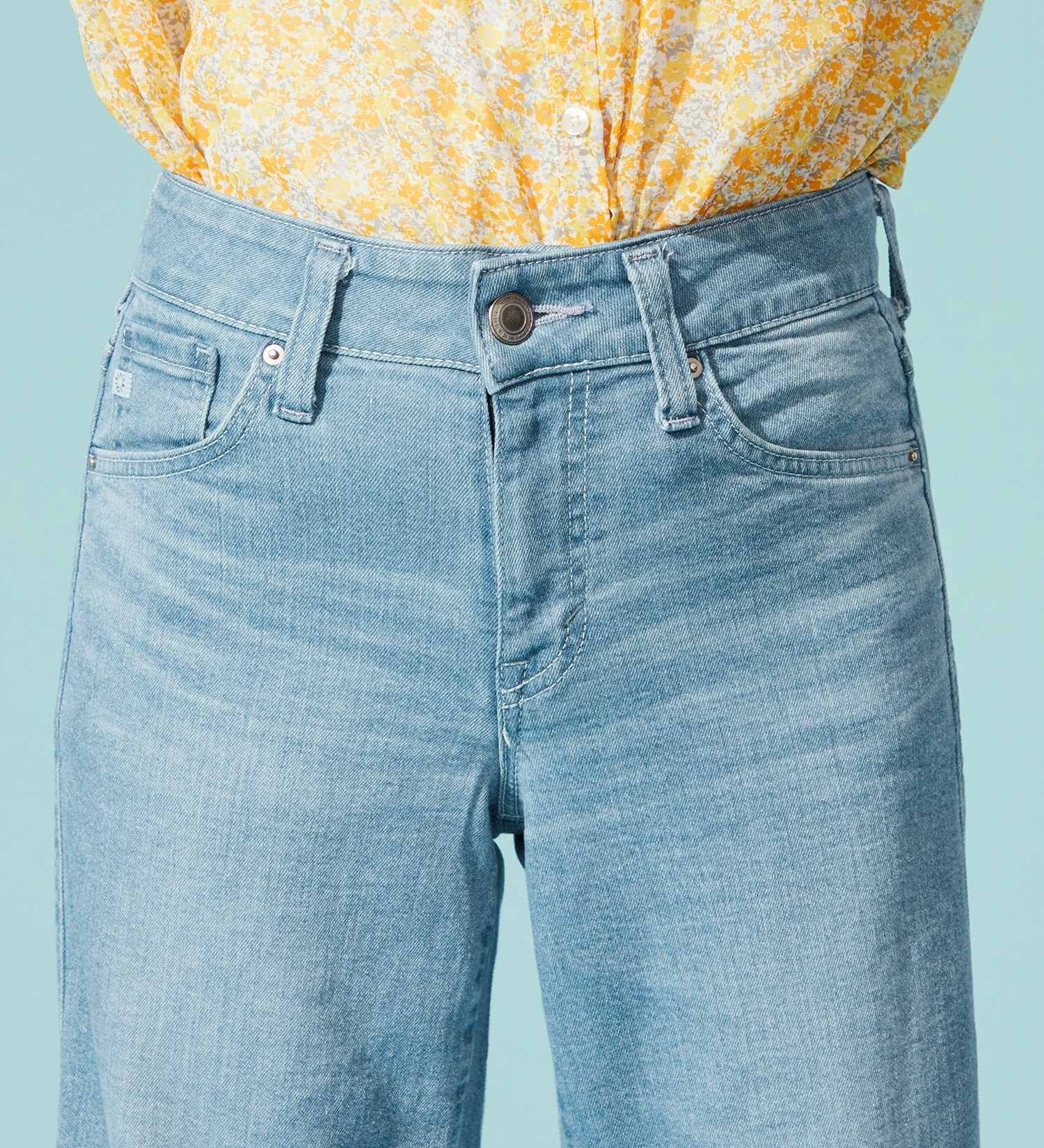 SOMETHING(サムシング)の【百貨店・直営店限定】SOMETHING ete セミワイドデニムパンツ【夏用/COOL/涼/抗菌/防臭/制菌】|パンツ/デニム/ジーンズパンツ/レディース|淡色ブルー