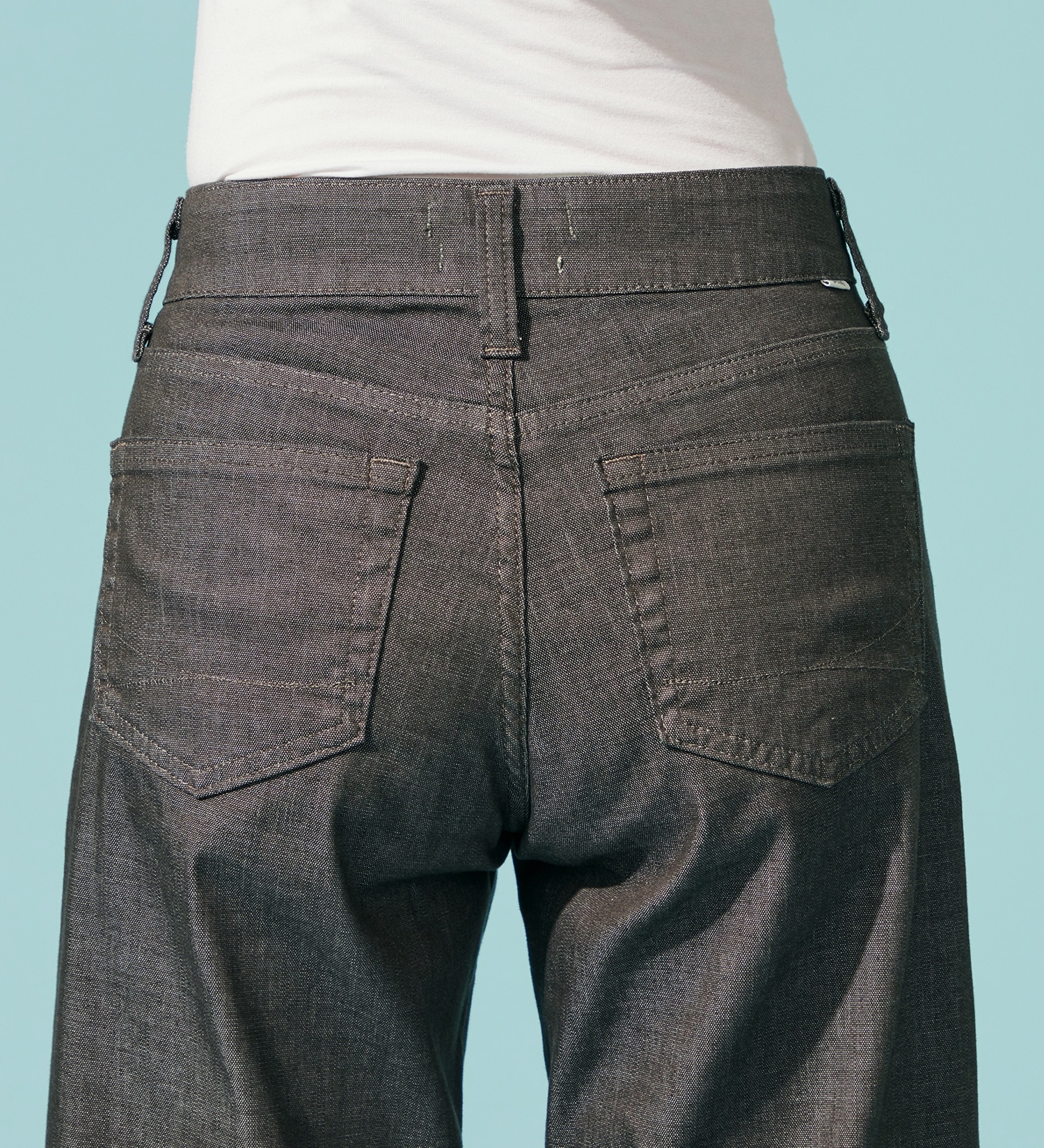 SOMETHING(サムシング)の【百貨店・直営店限定】SOMETHING ete セミワイドデニムパンツ【夏用/COOL/涼/抗菌/防臭/制菌】|パンツ/デニム/ジーンズパンツ/レディース|チャコールグレー