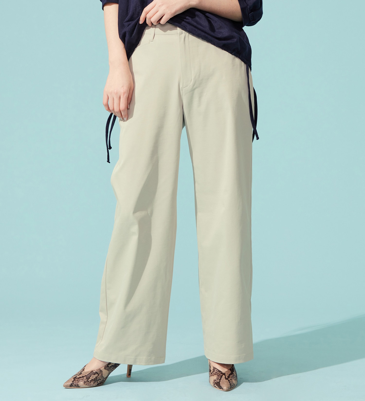 SOMETHING(サムシング)の【百貨店・直営店限定】SOMETHING ete ワイドトラウザーパンツ【夏用/COOL/涼/抗菌/防臭/制菌】|パンツ/パンツ/レディース|サンドベージュ