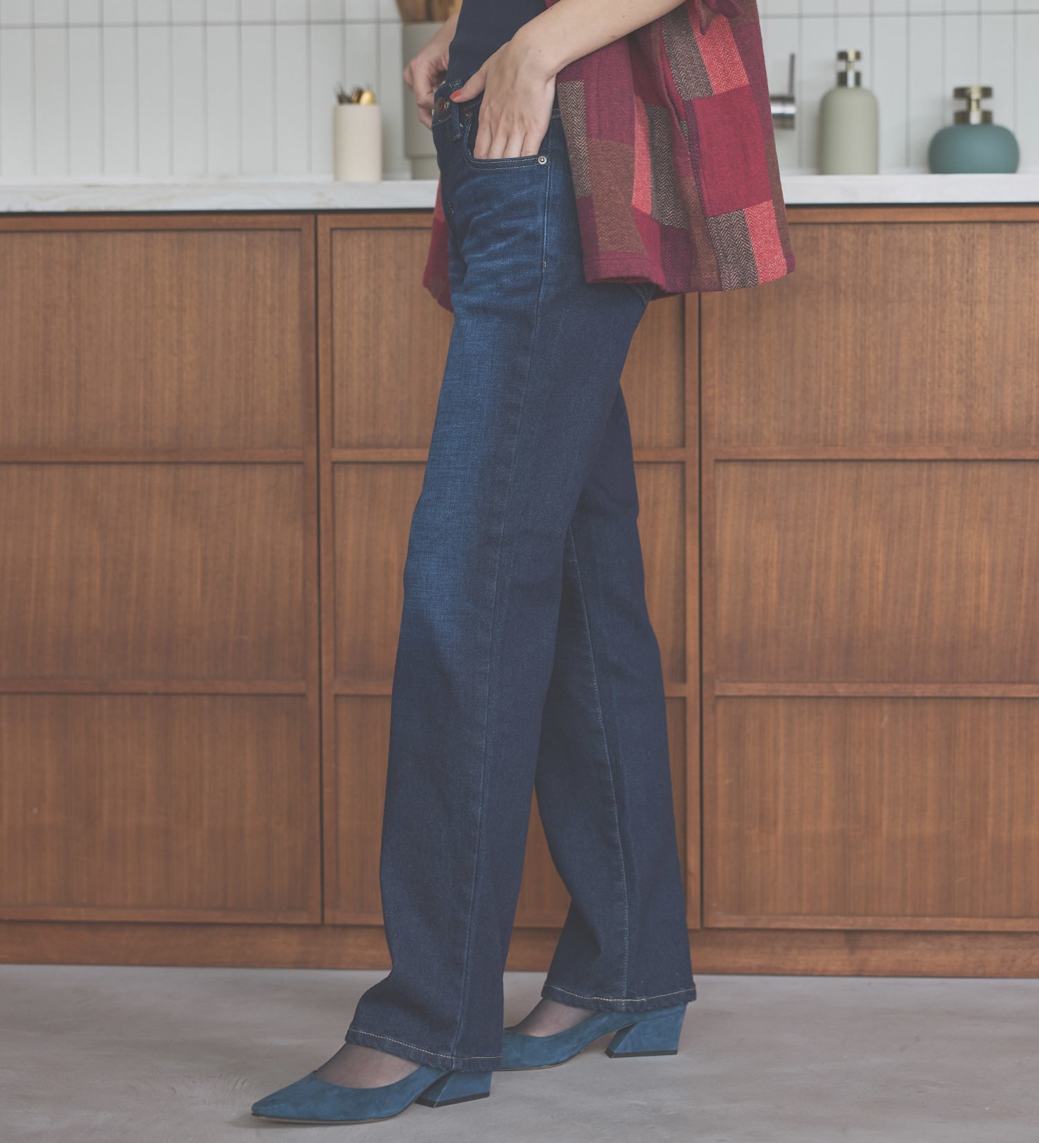 SOMETHING(サムシング)の【百貨店・直営店限定】SOMETHING hiver スタンダードストレートデニムパンツ【裏起毛】【暖】【冬用】|パンツ/デニム/ジーンズパンツ/レディース|濃色ブルー