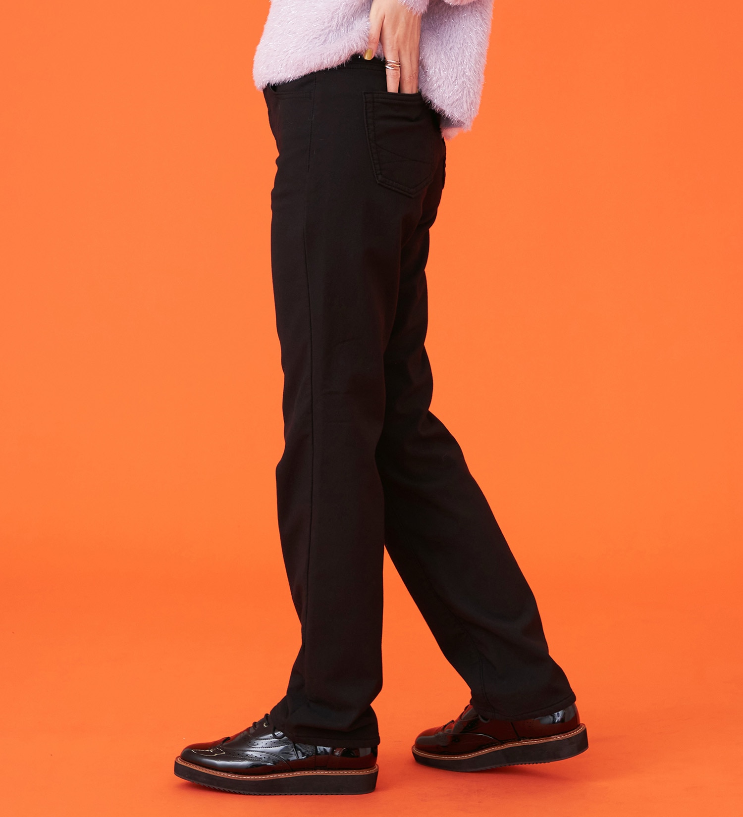 SOMETHING(サムシング)の【百貨店・直営店限定】SOMETHING hiver BODY FIRE 裏別珍 ストレートパンツ【暖】|パンツ/パンツ/レディース|ブラック