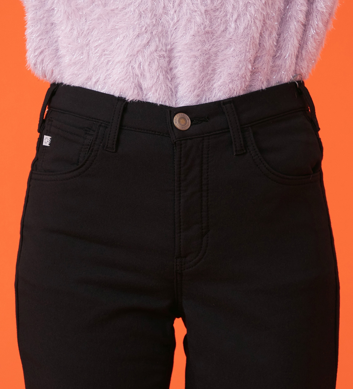 SOMETHING(サムシング)の【百貨店・直営店限定】SOMETHING hiver BODY FIRE 裏別珍 ストレートパンツ【暖】|パンツ/パンツ/レディース|ブラック