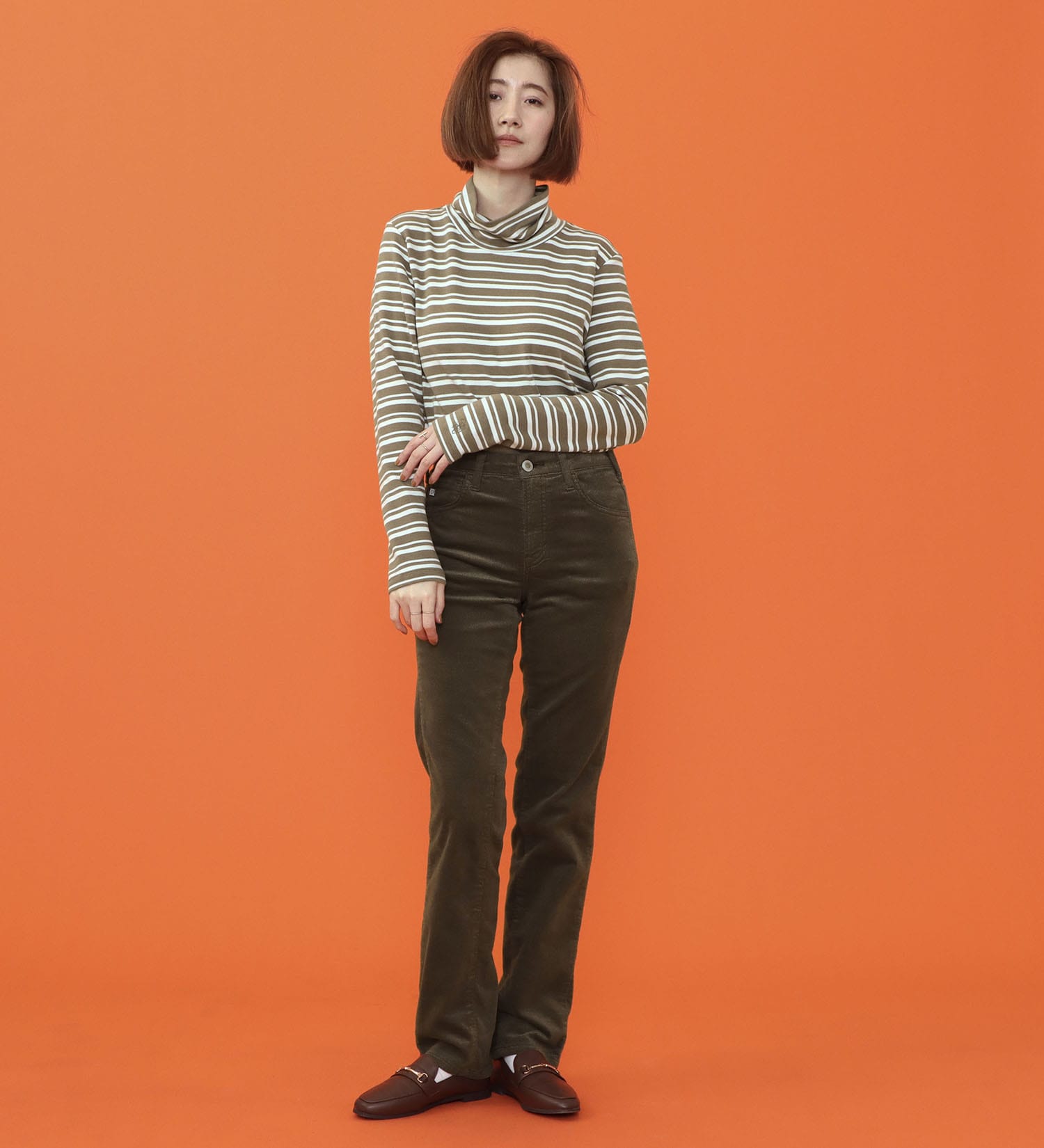 SOMETHING(サムシング)の【試着対象】【百貨店・直営店限定】SOMETHING hiverストレートパンツ【ベルベット】【暖】|パンツ/パンツ/レディース|カーキ